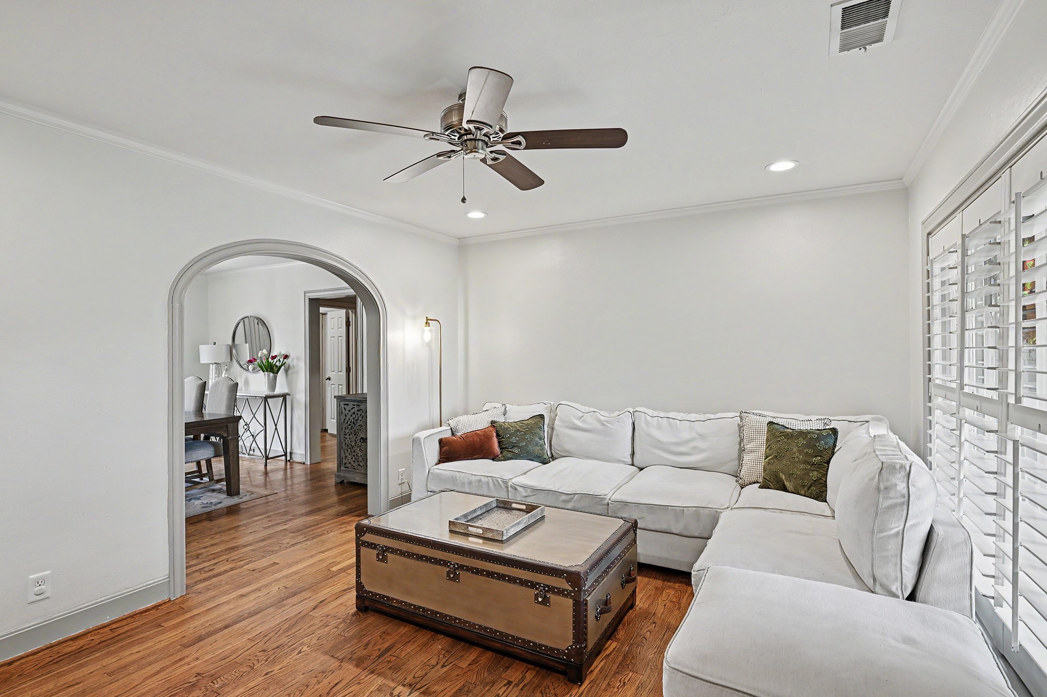 320 W 33rd Street, Houston, TX 77018