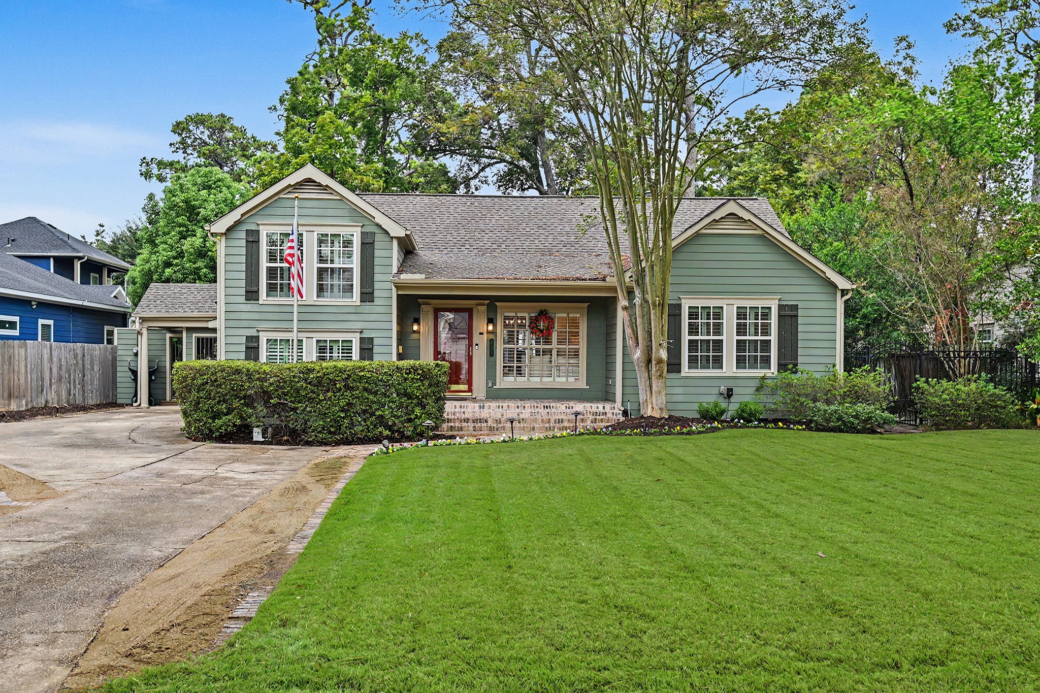 320 W 33rd Street, Houston, TX 77018