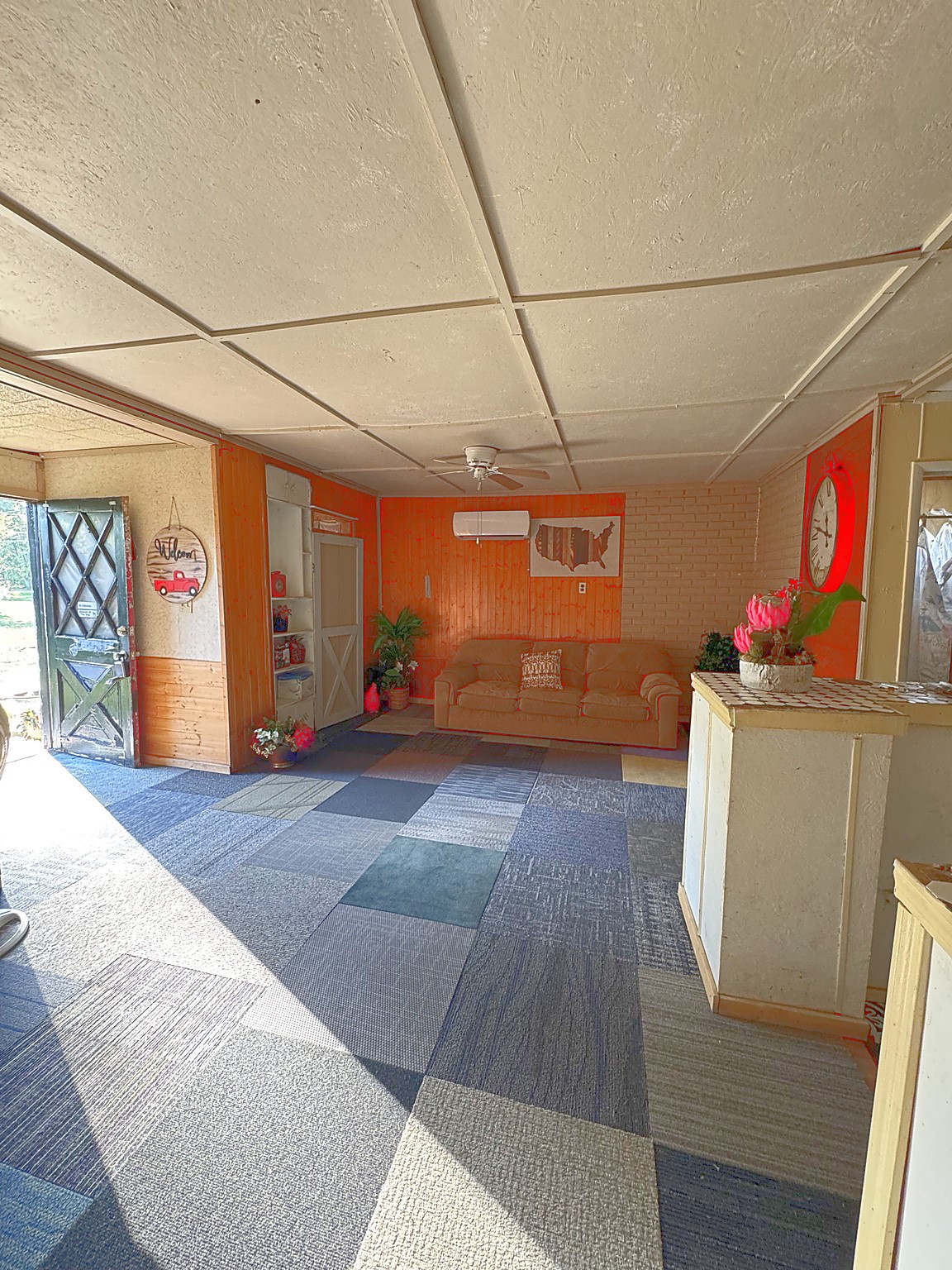 205 Joy Drive, Angleton, TX 77515
