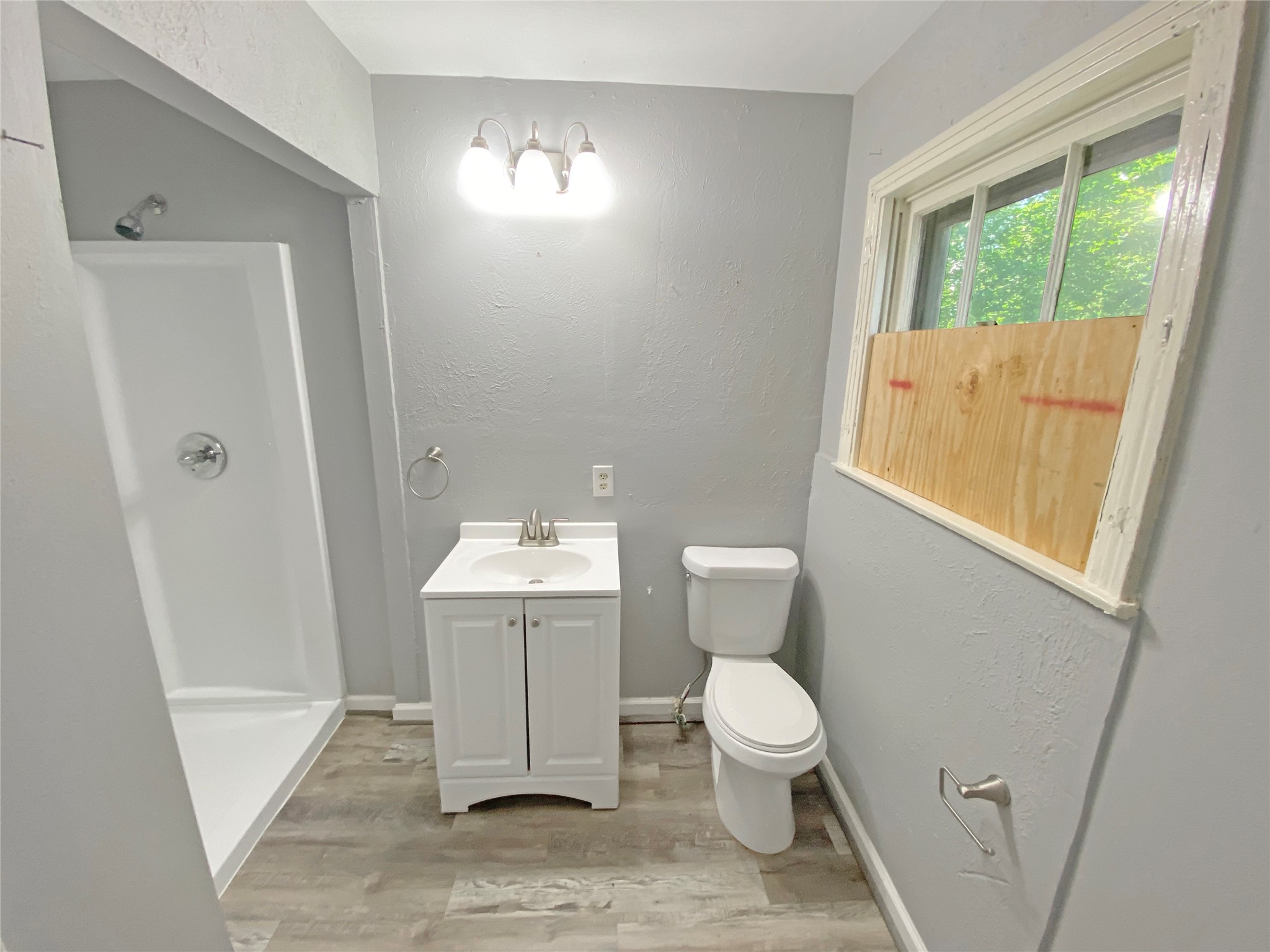 506 Azalea Drive, La Marque, TX 77568