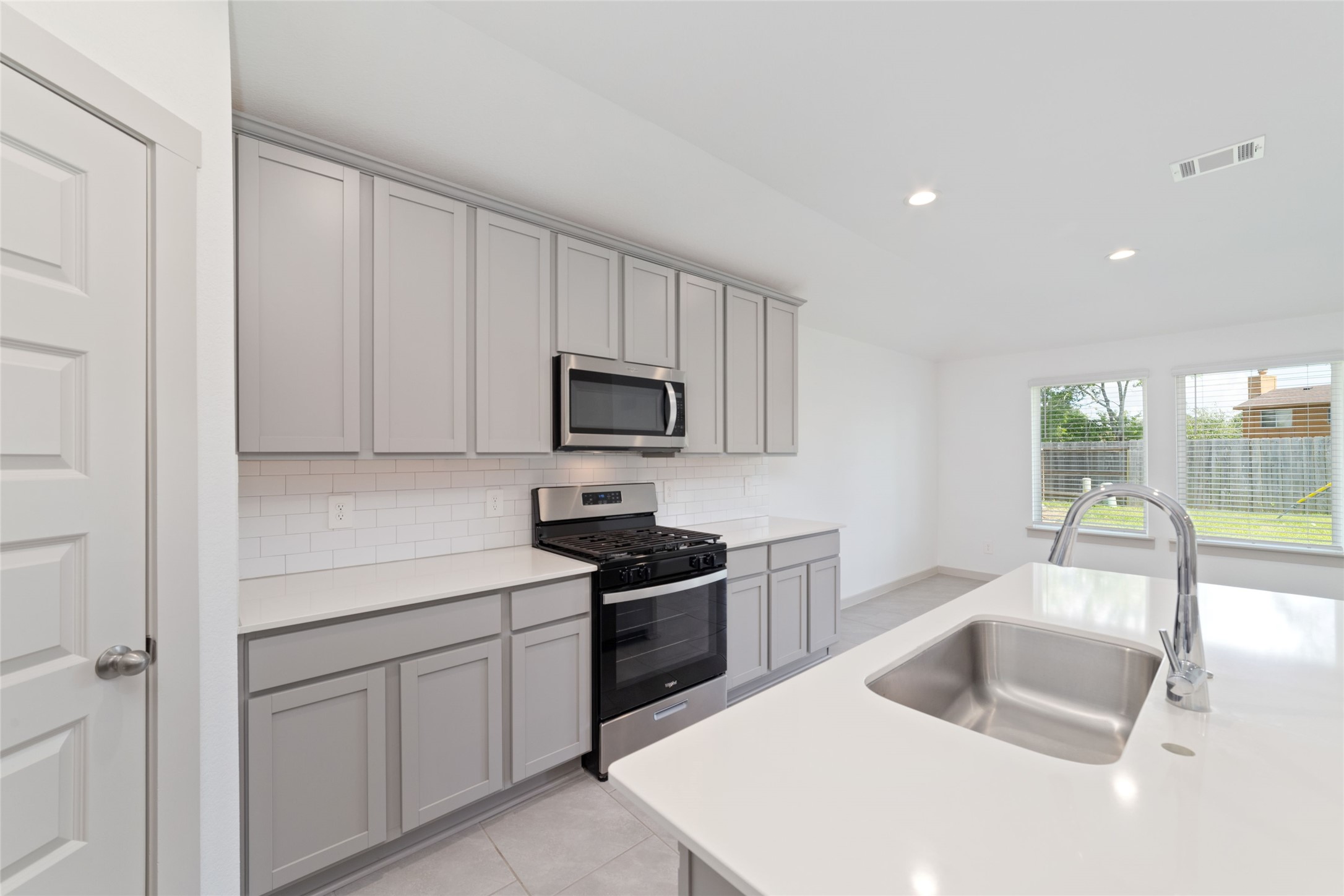 1222 Hyde Lake Lane, Missouri City, TX 77459