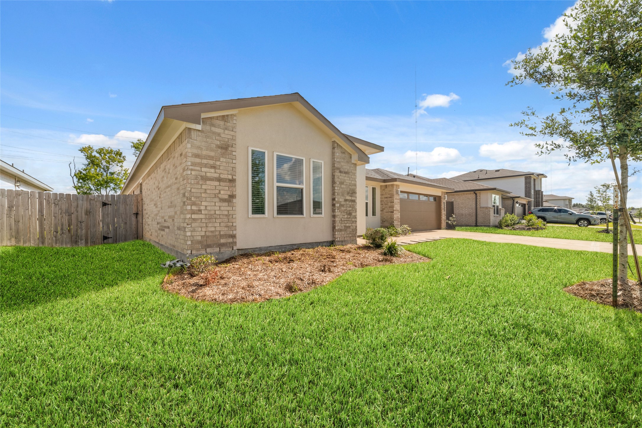 1222 Hyde Lake Lane, Missouri City, TX 77459