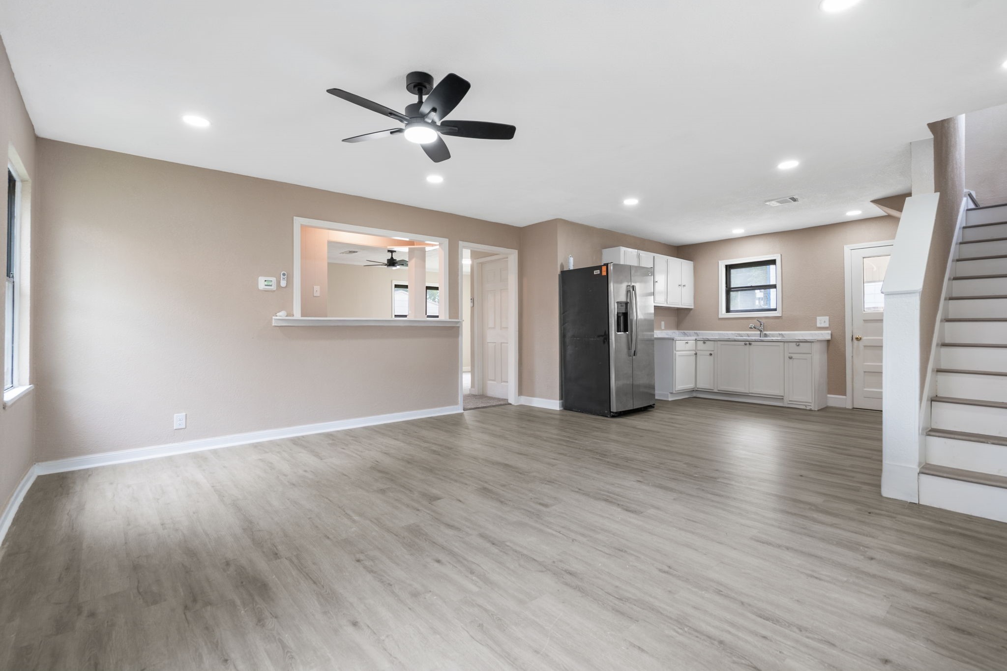 1225 3rd Avenue N, Texas City, TX 77590 1225 3rd Avenue N, Texas City, TX 77590