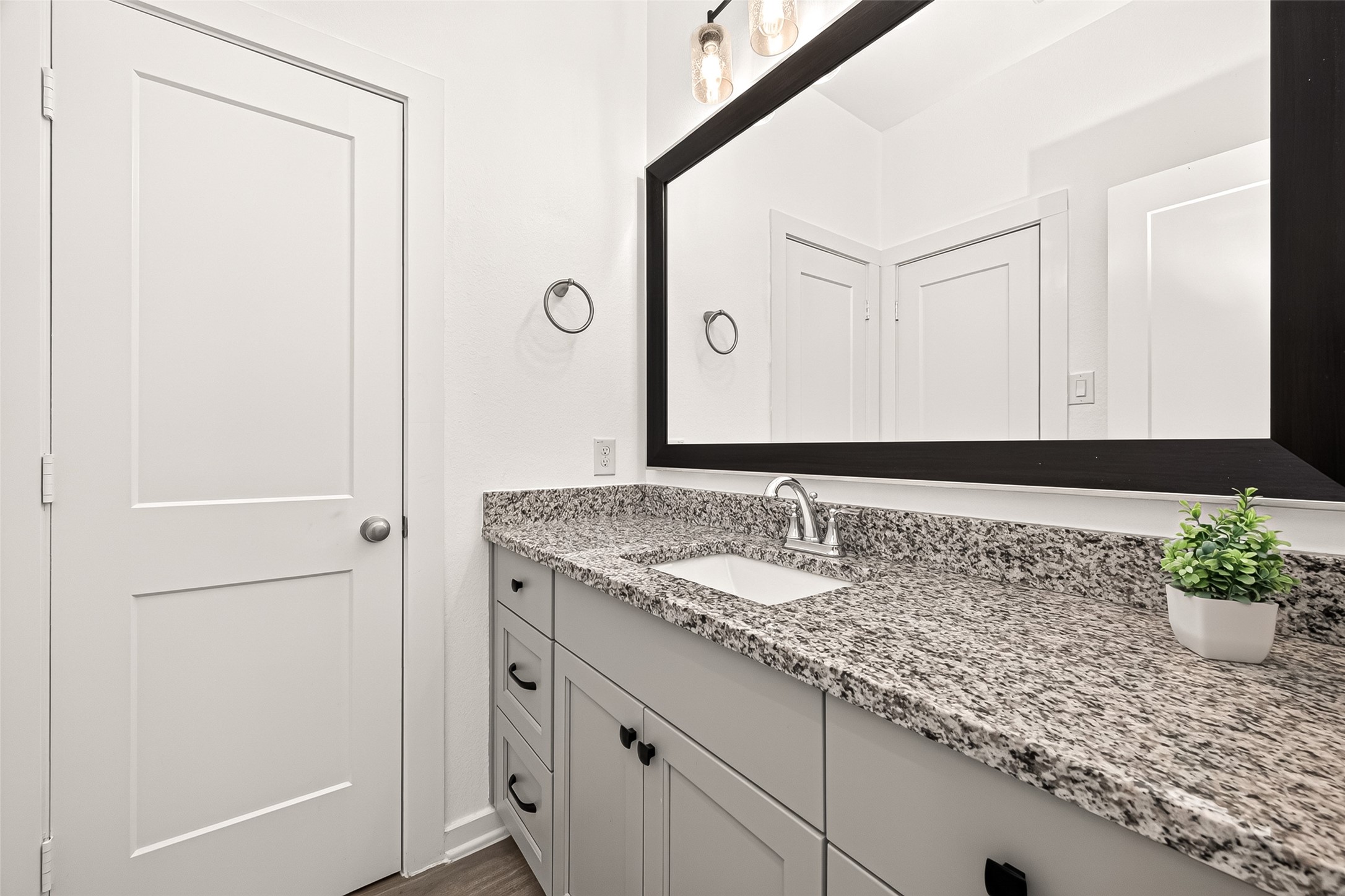 6007 Briarstone Crest Drive, Katy, TX 77493