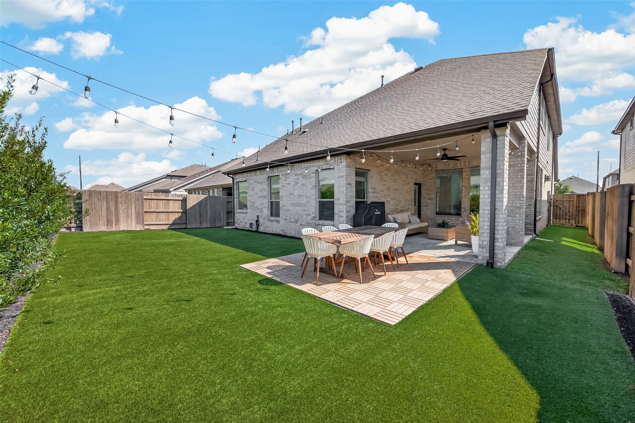 6007 Briarstone Crest Drive, Katy, TX 77493