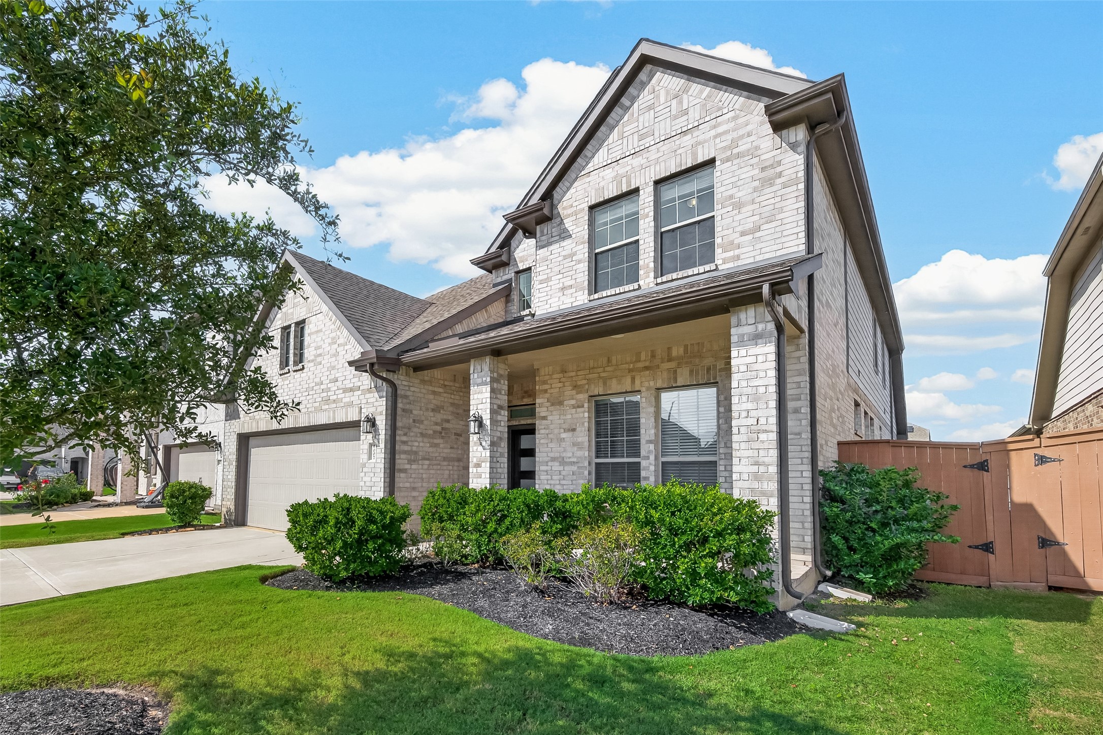6007 Briarstone Crest Drive, Katy, TX 77493 6007 Briarstone Crest Drive, Katy, TX 77493