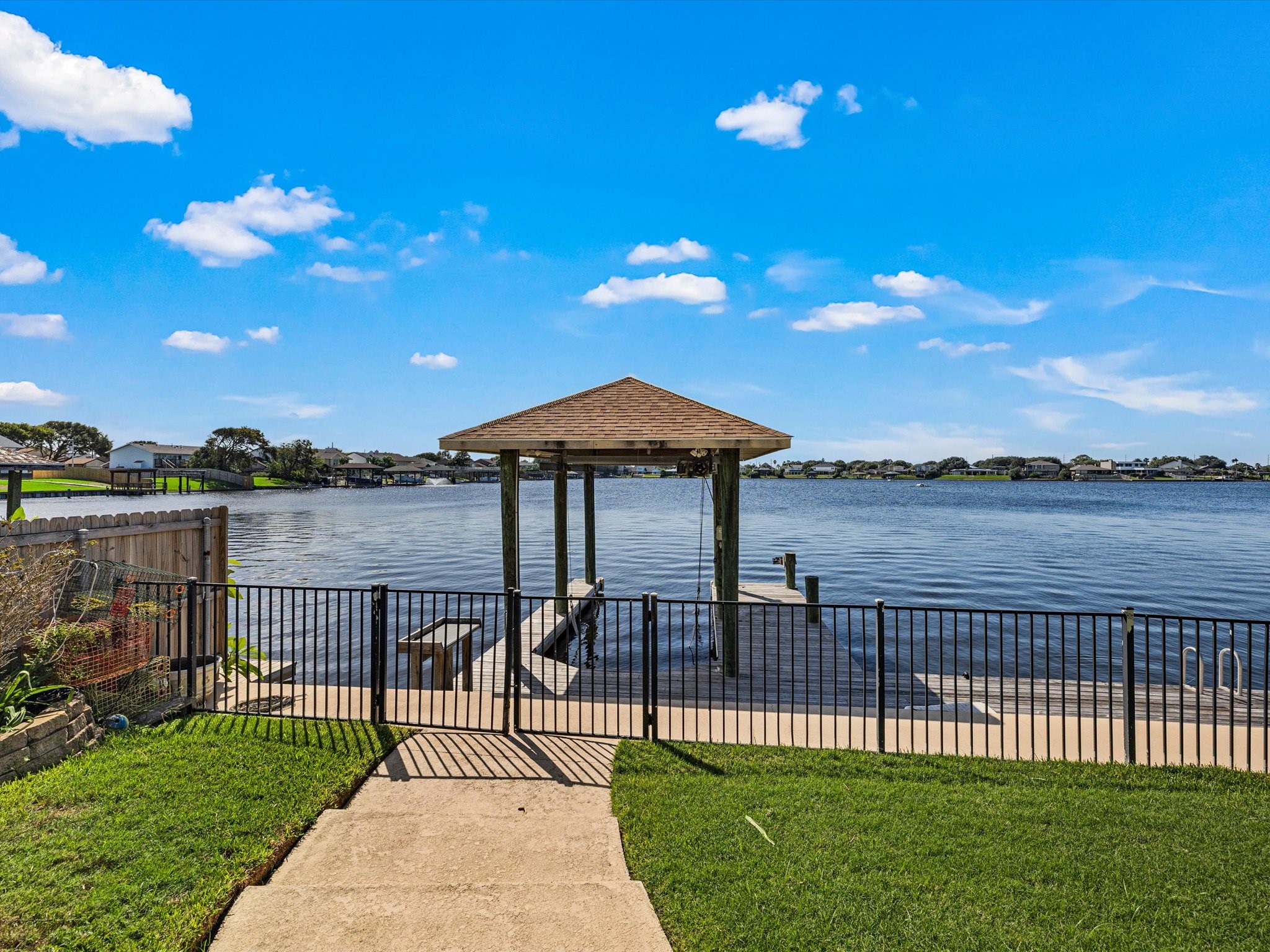 3013 Beluche Drive, Galveston, TX 77551