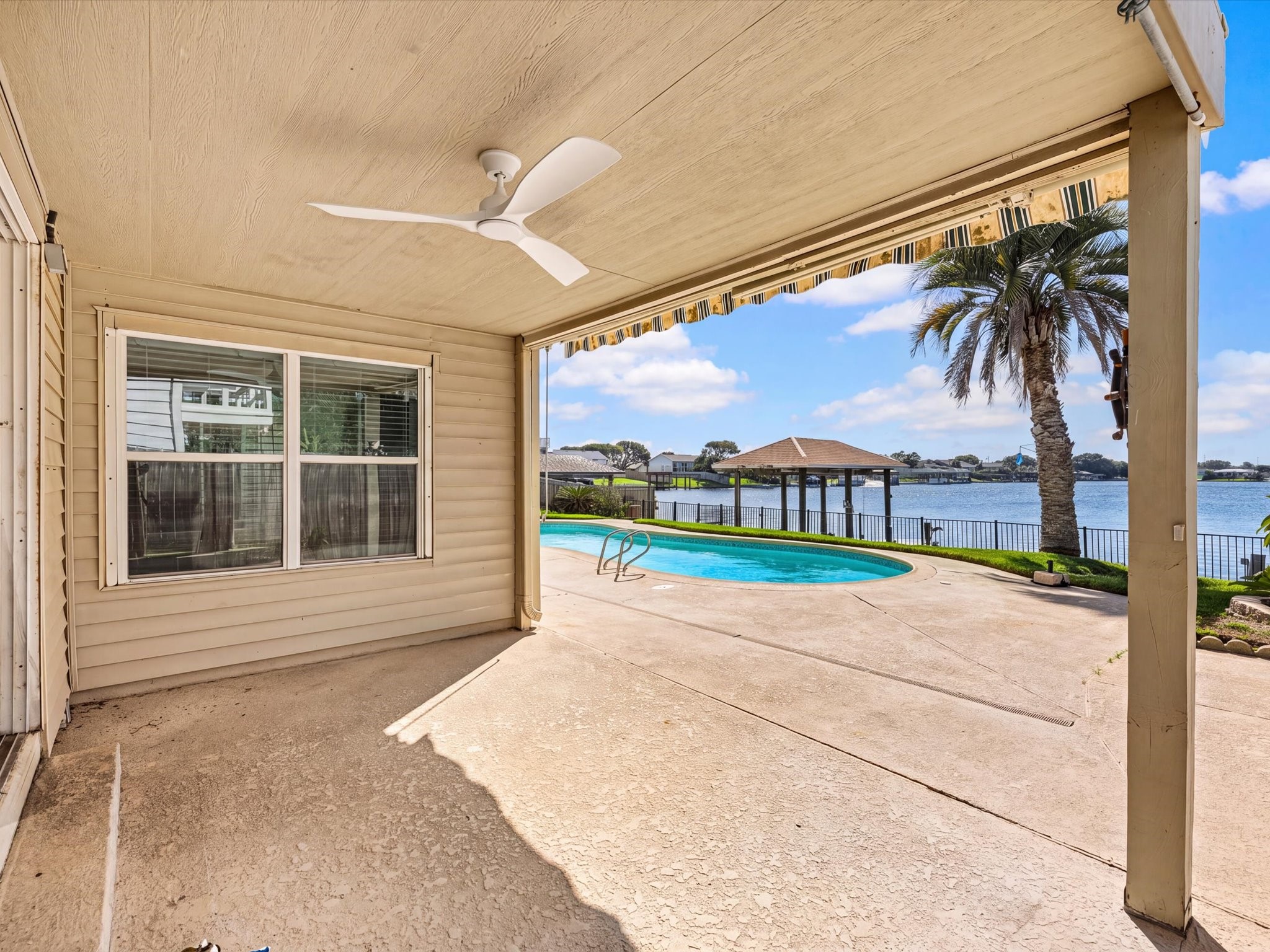 3013 Beluche Drive, Galveston, TX 77551
