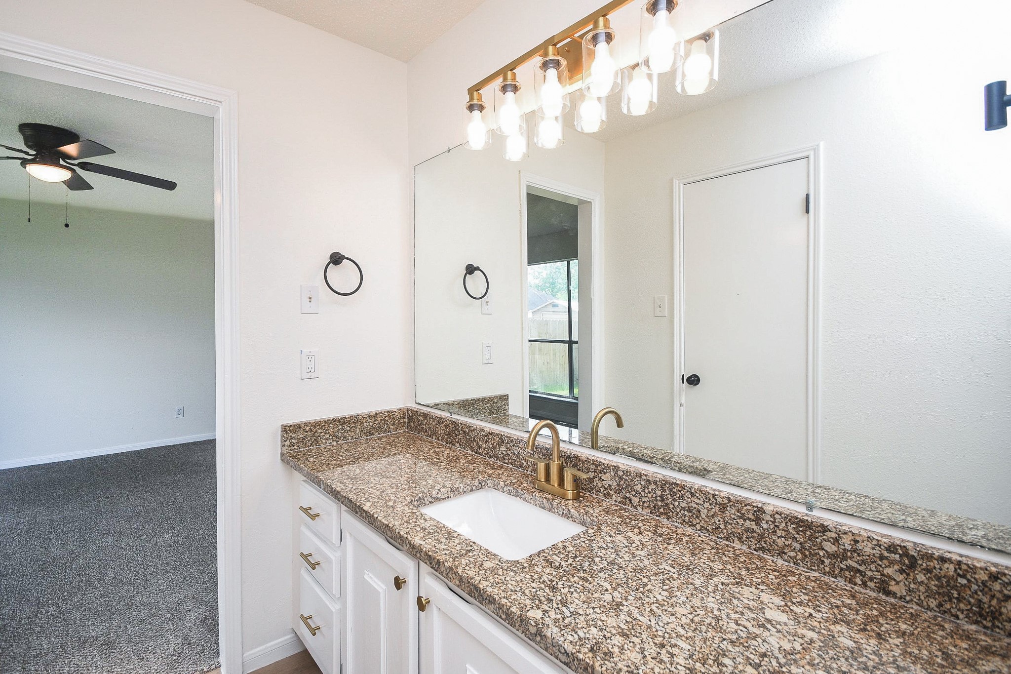 3709 Misty Cove Court, Dickinson, TX 77539