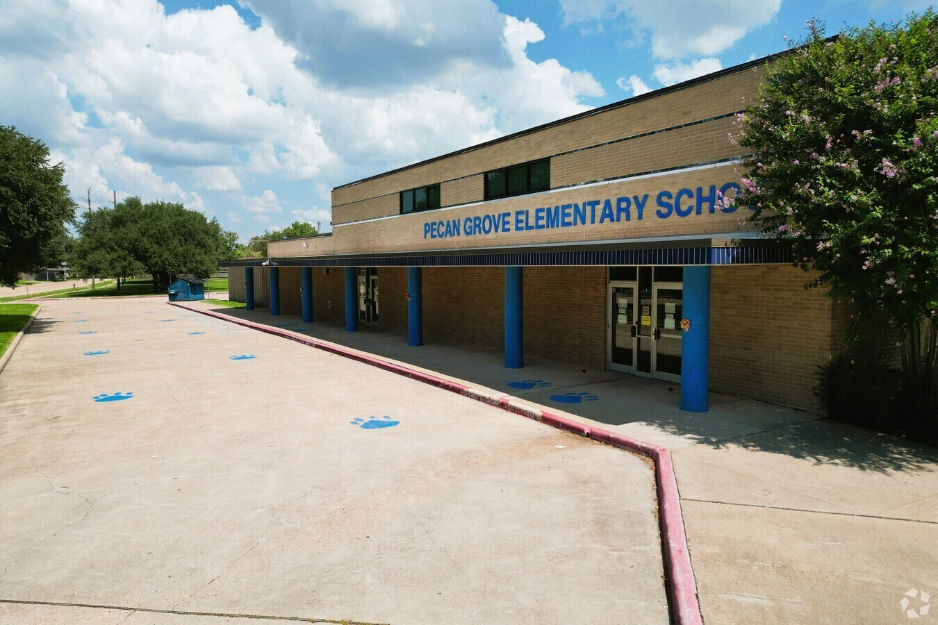 Pecan Grove Elementary is a highly rated Fort Bend ISD school recognized for its strong academic foundation and exceptionally active parent community. It serves as the primary elementary school for families living in Indigo.