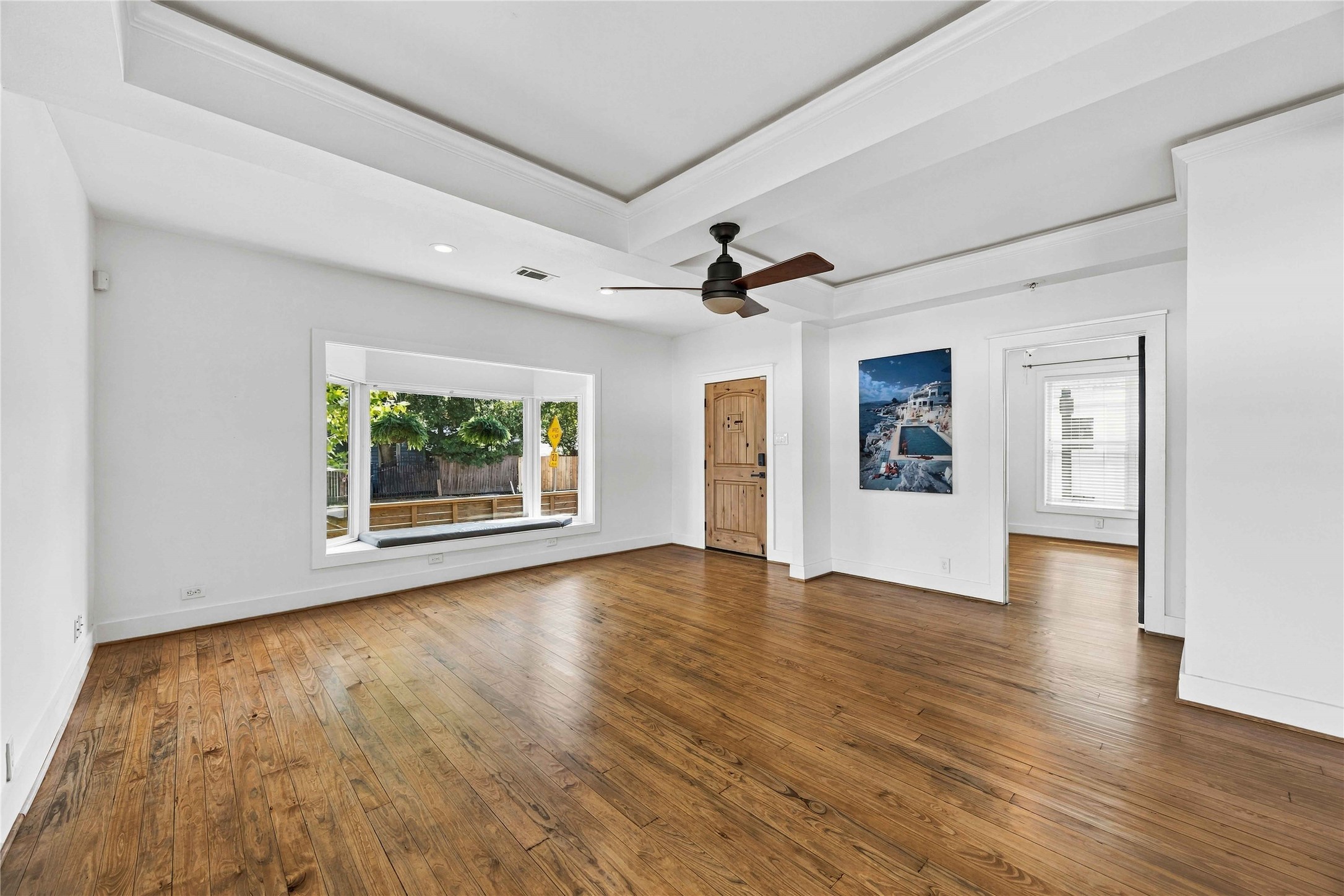 711 Walton Street, Houston, TX 77009