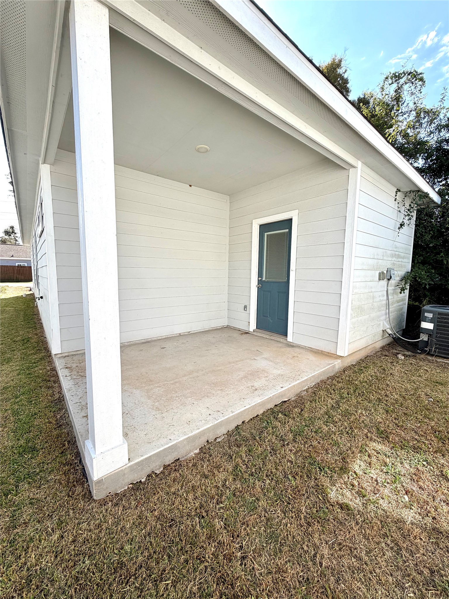 16618 Meadowcroft, Montgomery, TX 77316