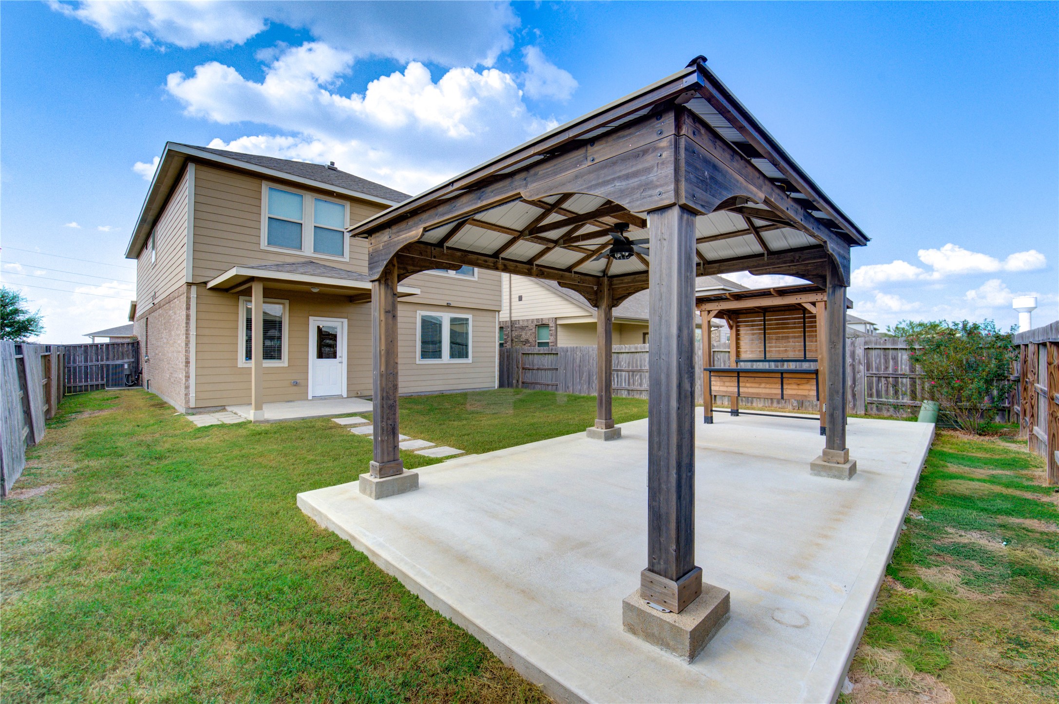 9826 Copper Ranch Trail, Richmond, TX 77406