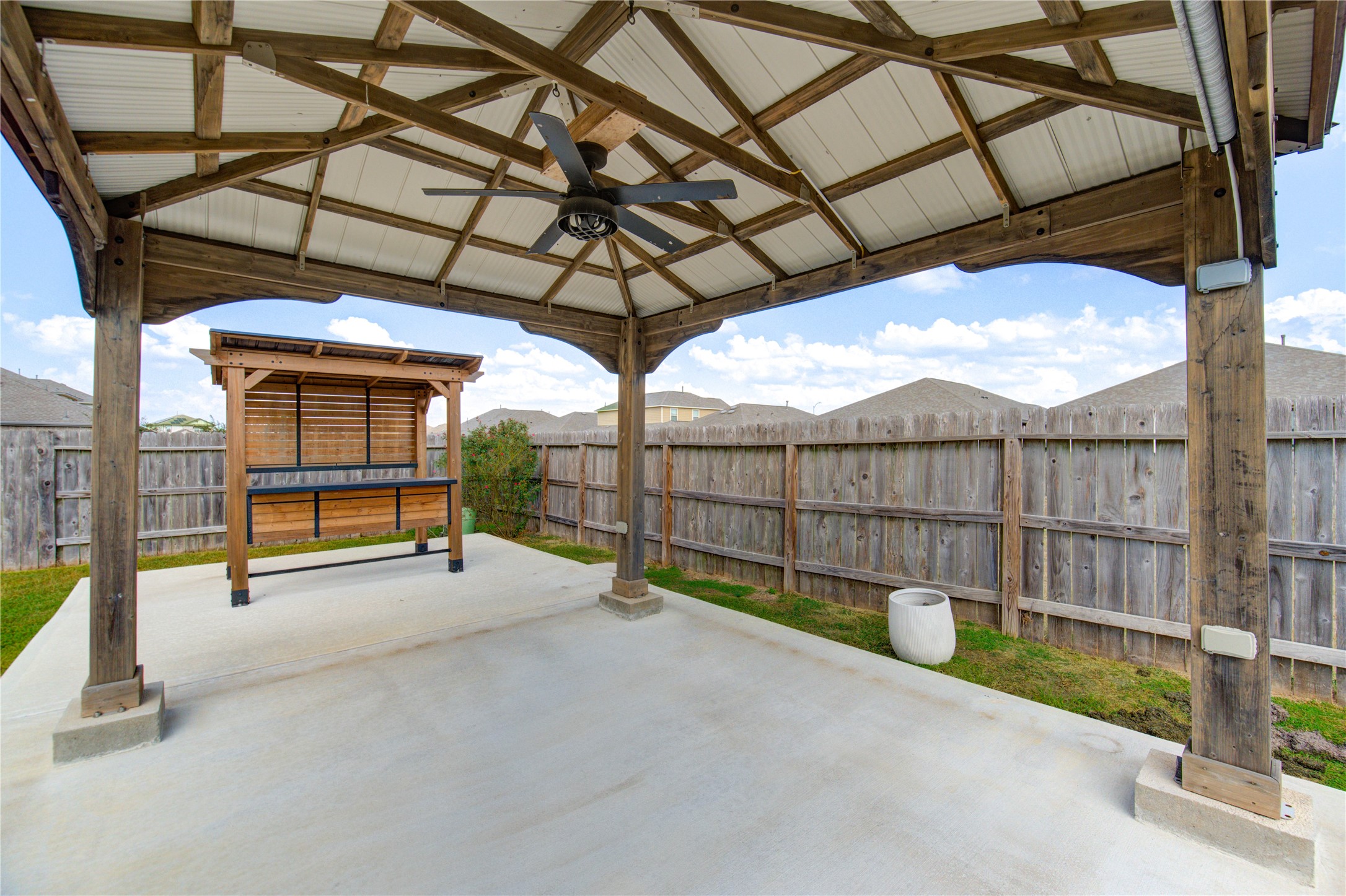9826 Copper Ranch Trail, Richmond, TX 77406
