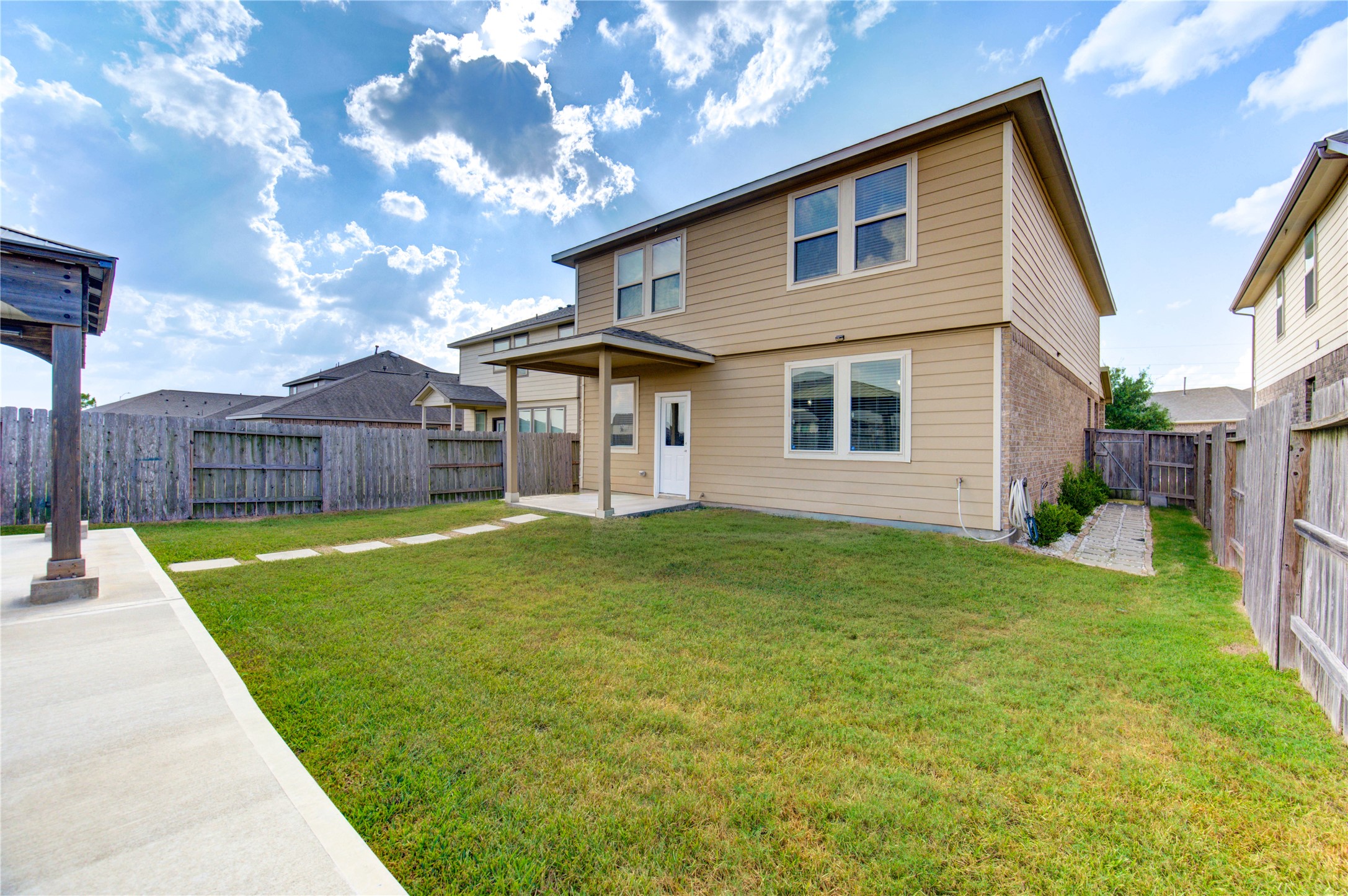 9826 Copper Ranch Trail, Richmond, TX 77406