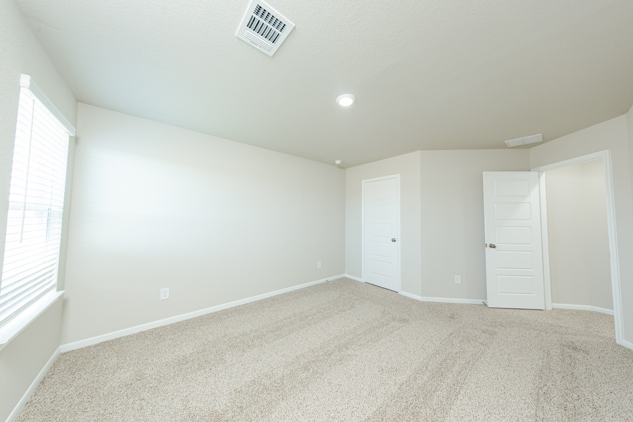 3074 Nickell Back Drive, Conroe, TX 77301