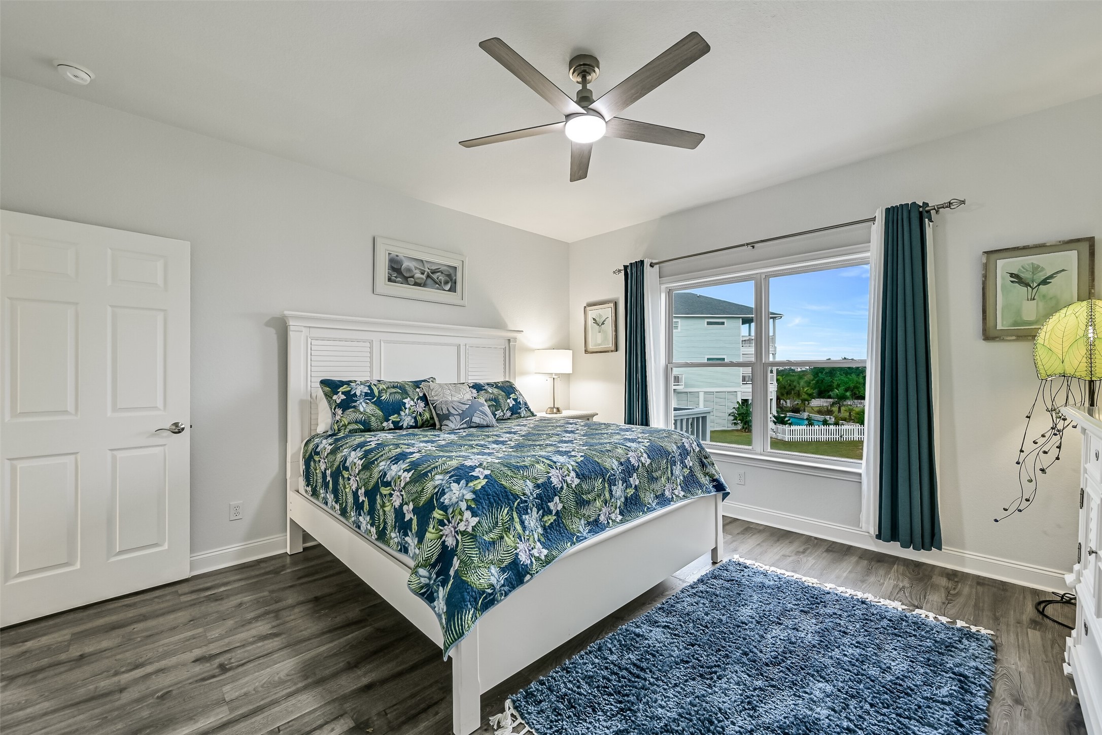 3635 Foremast Drive, Galveston, TX 77554