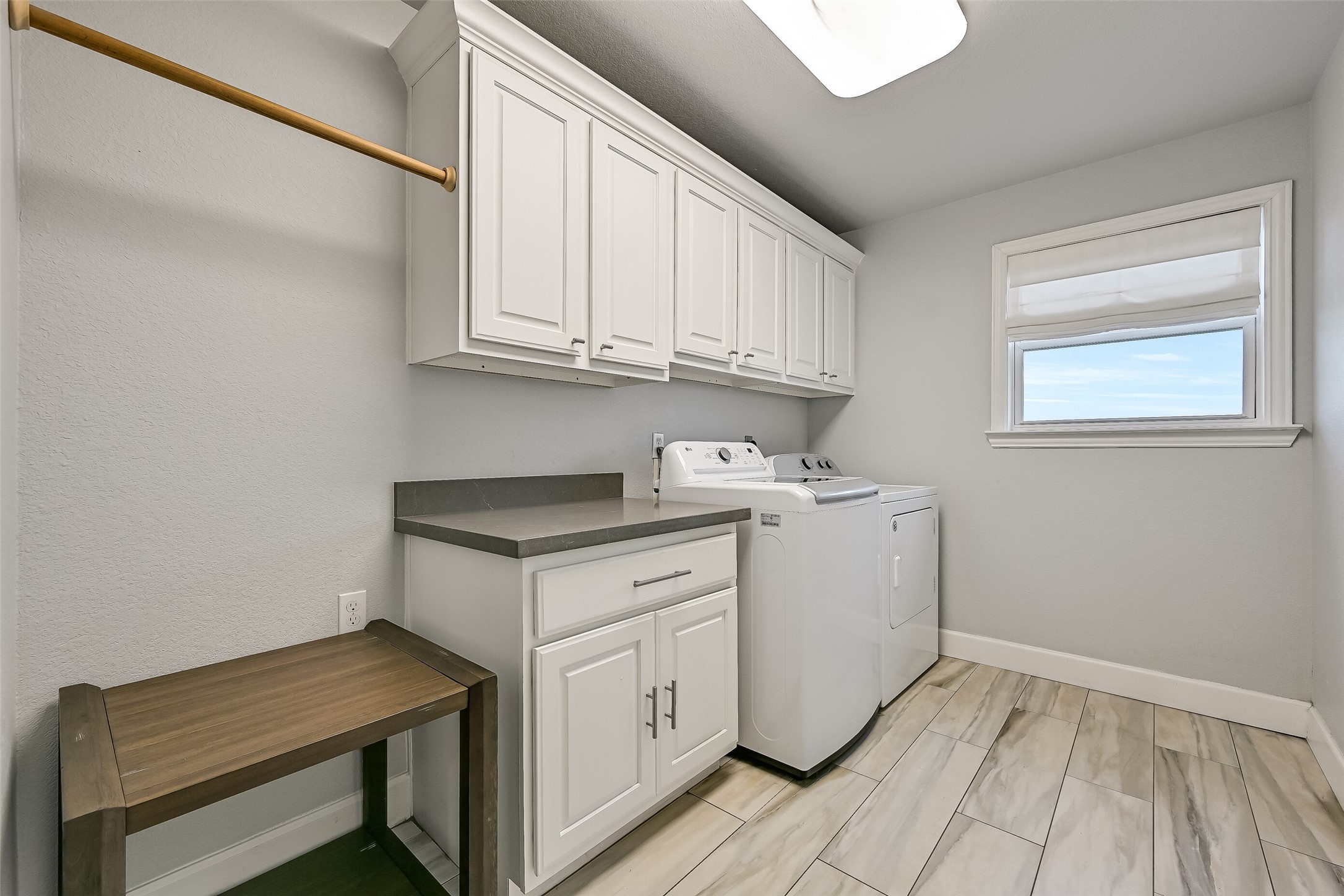3635 Foremast Drive, Galveston, TX 77554