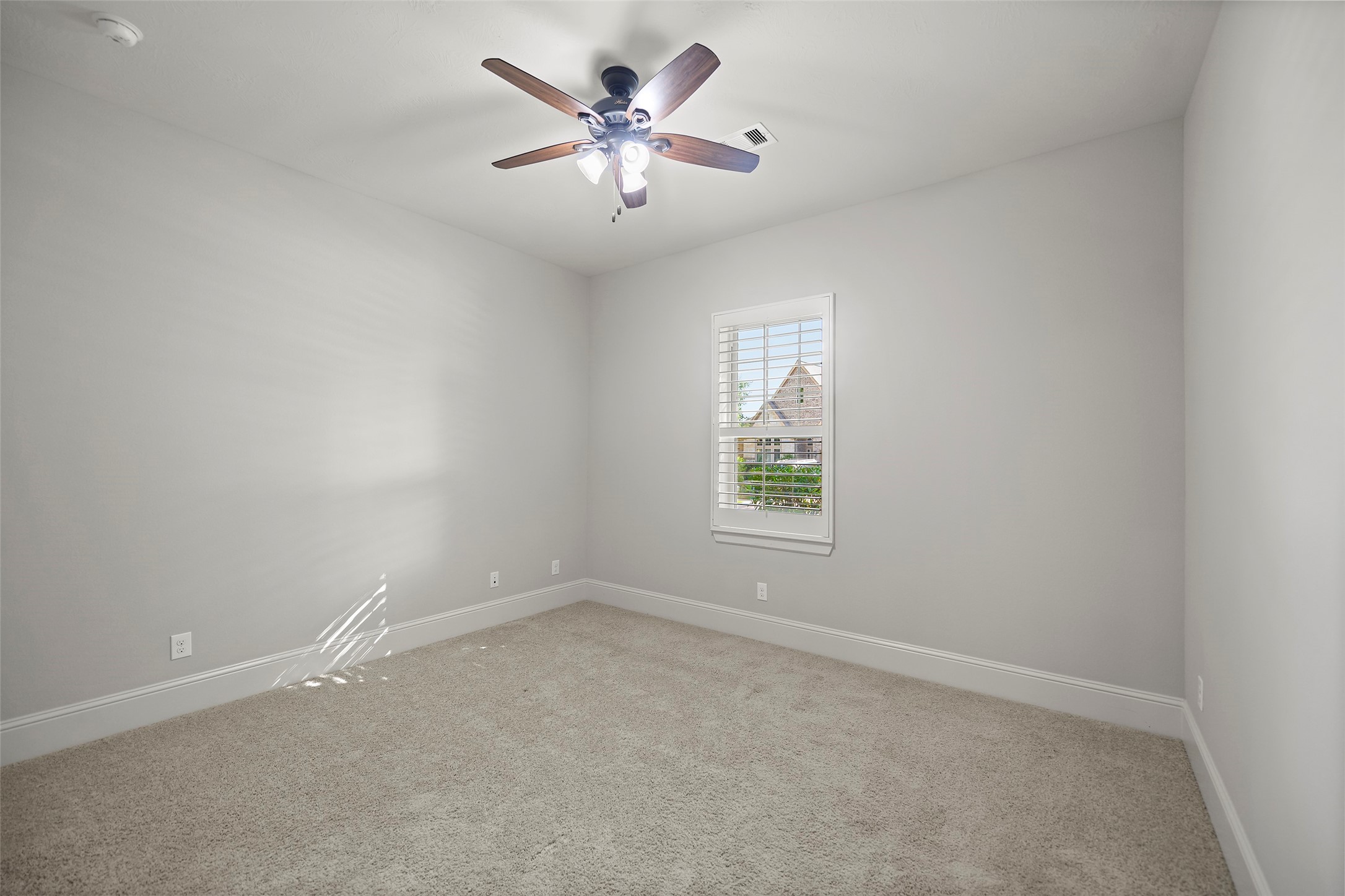 Alternate view of the secondary bedroom #2.