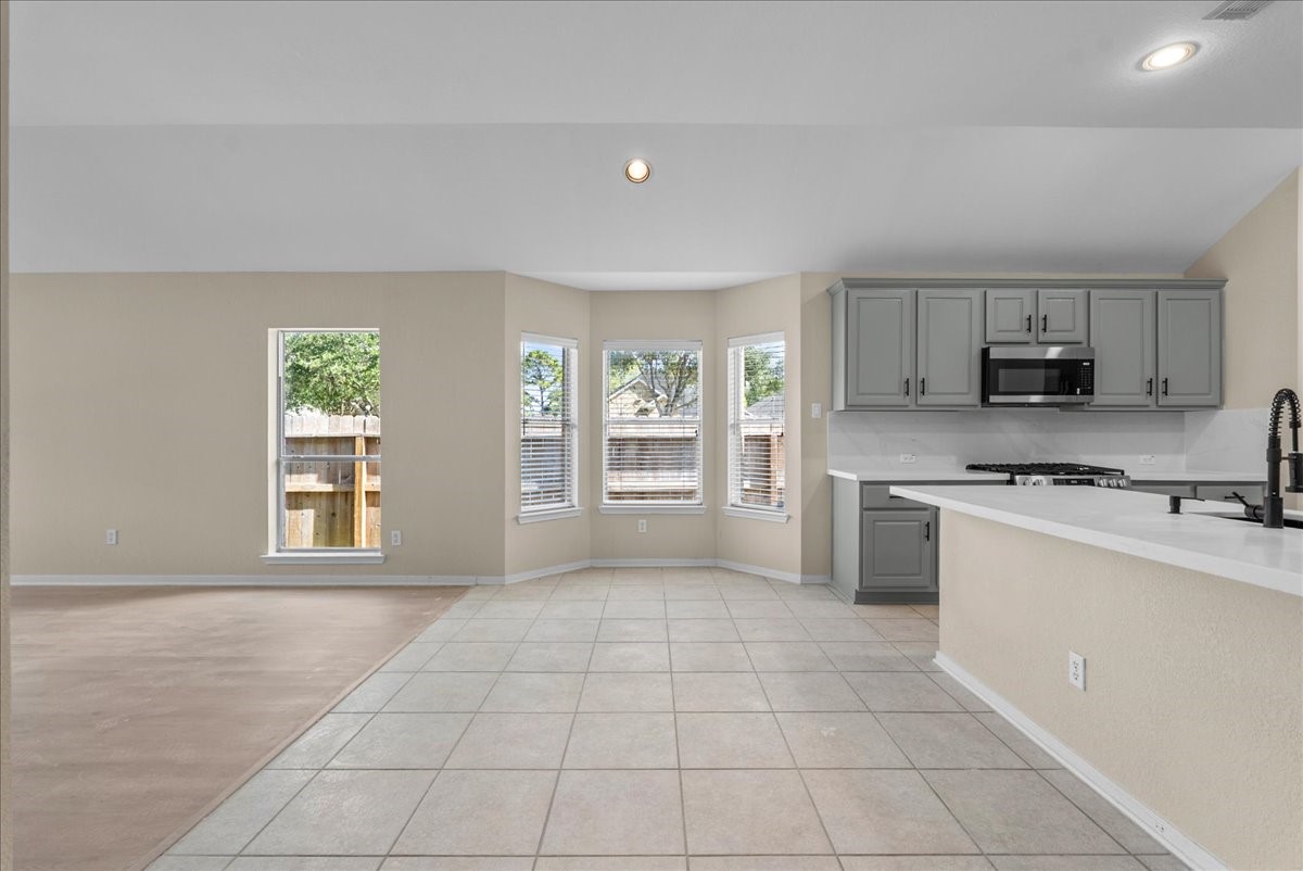 6140 Dunbar Court, League City, TX 77573