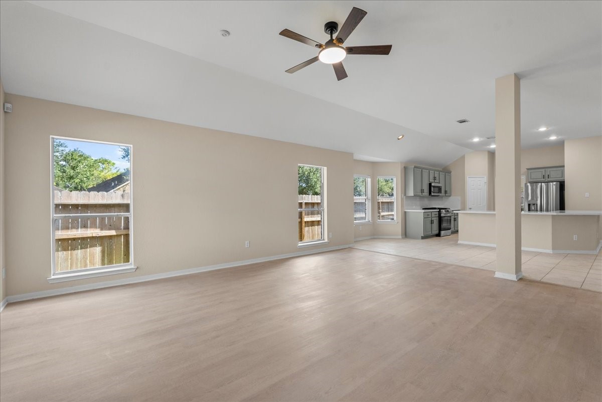 6140 Dunbar Court, League City, TX 77573