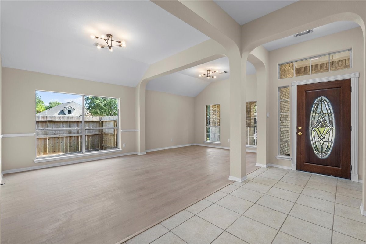 6140 Dunbar Court, League City, TX 77573