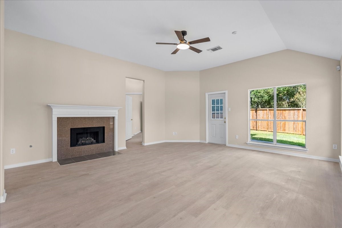 6140 Dunbar Court, League City, TX 77573