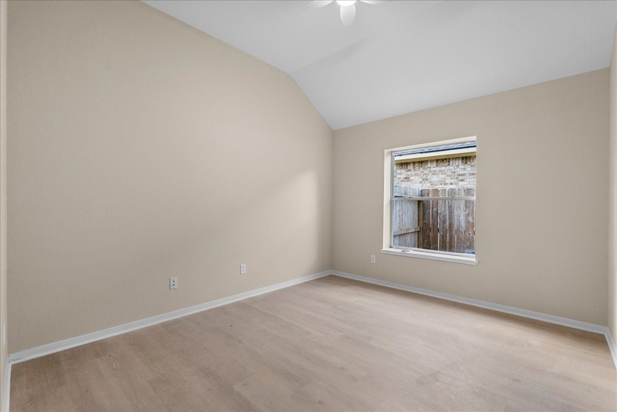 6140 Dunbar Court, League City, TX 77573