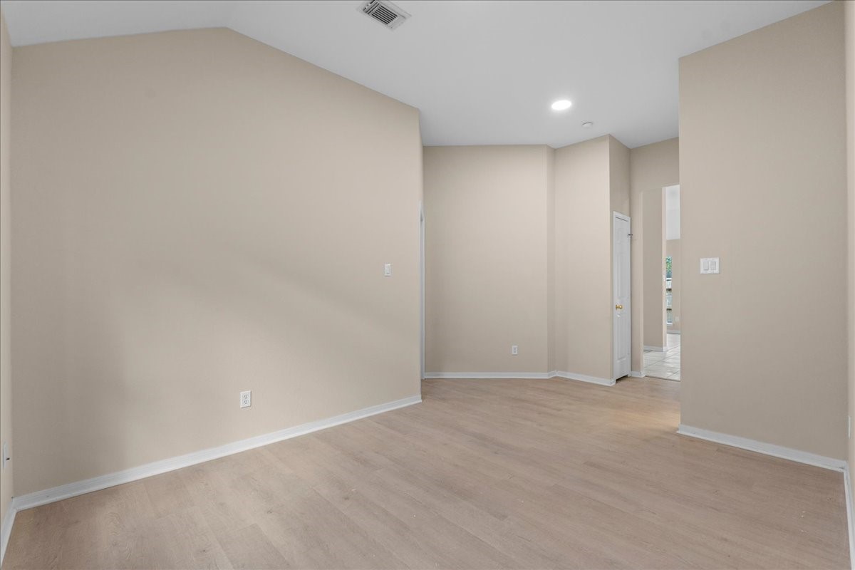 6140 Dunbar Court, League City, TX 77573