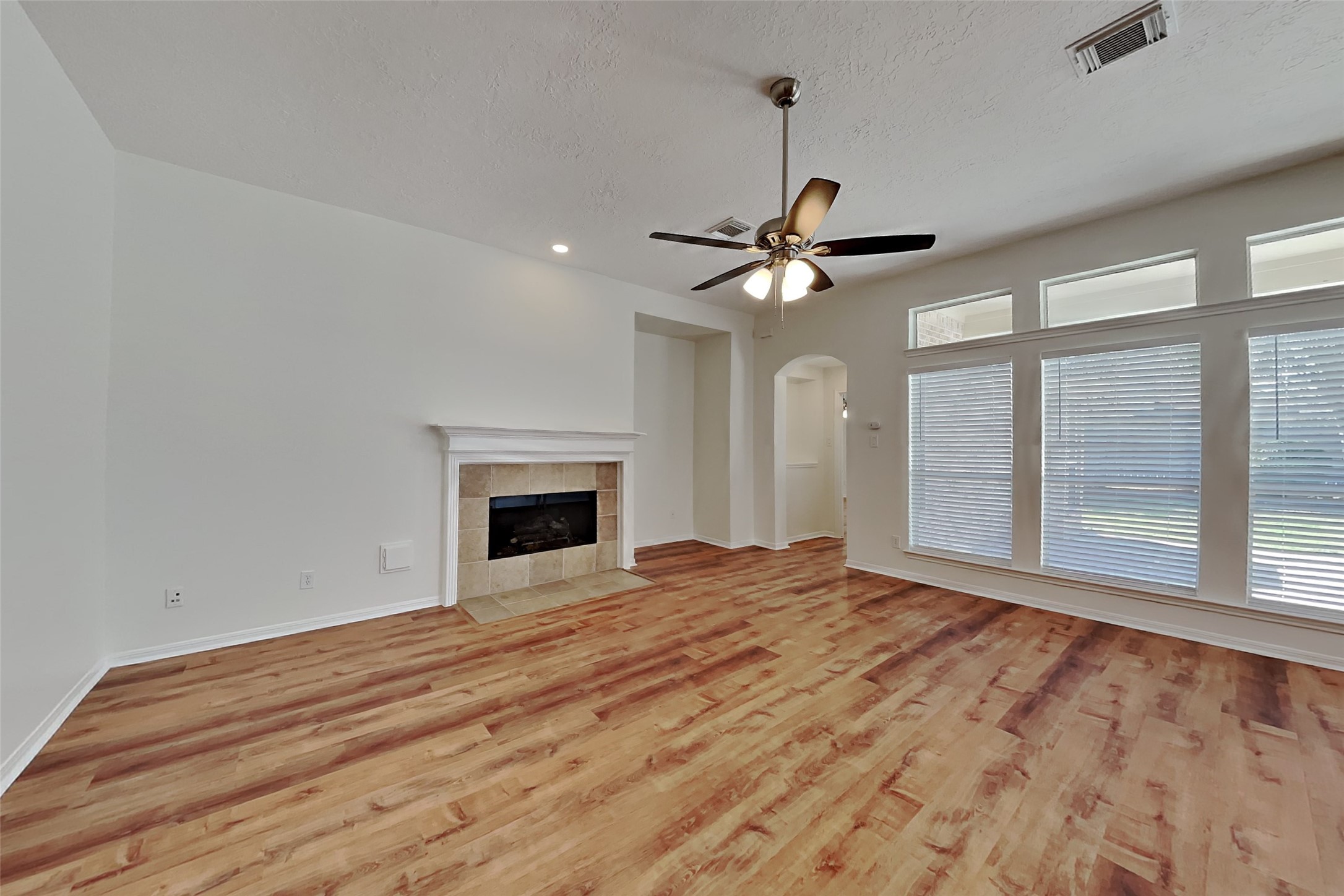 20007 Glen Lake Drive, Spring, TX 77388 20007 Glen Lake Drive, Spring, TX 77388