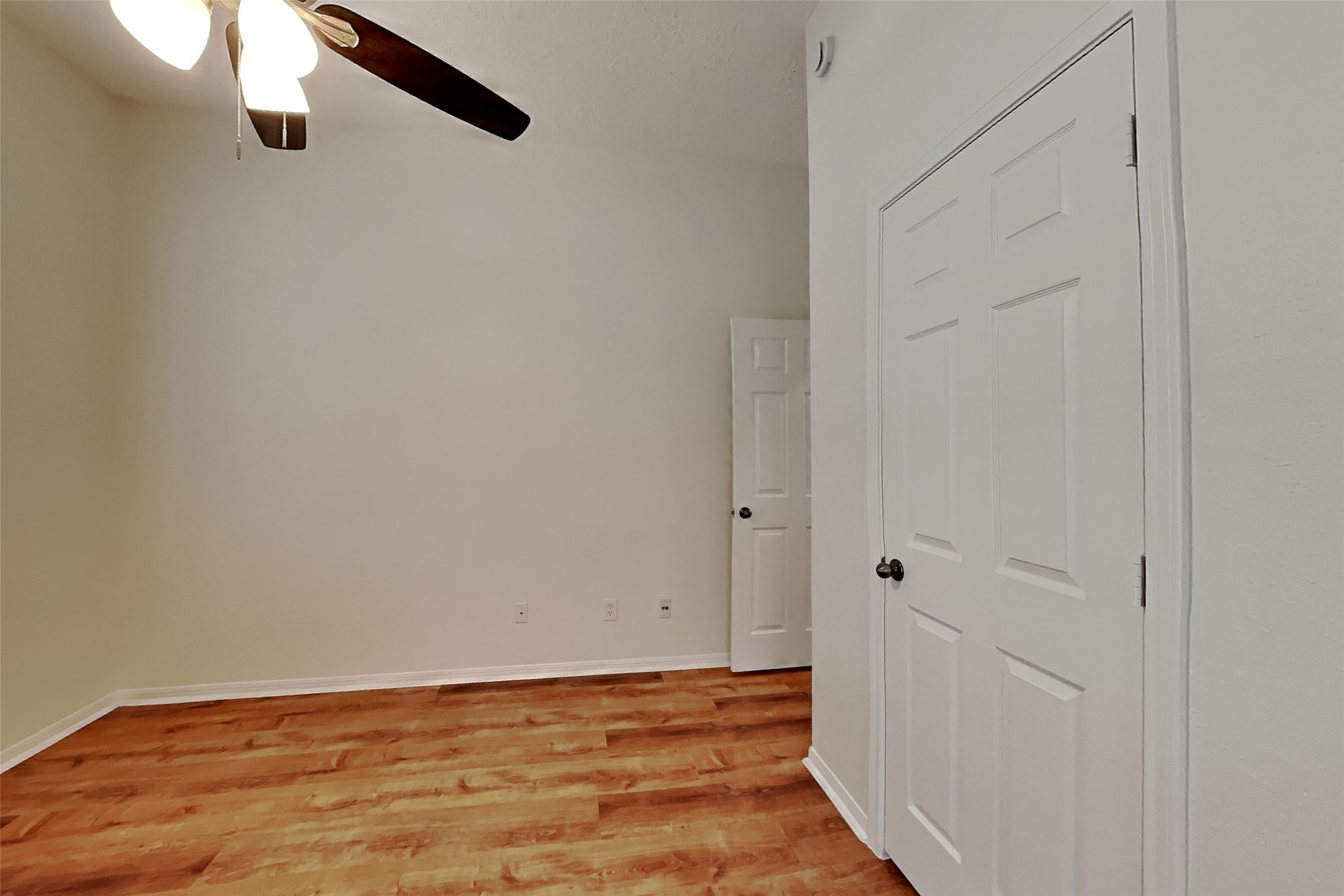 20007 Glen Lake Drive, Spring, TX 77388 20007 Glen Lake Drive, Spring, TX 77388
