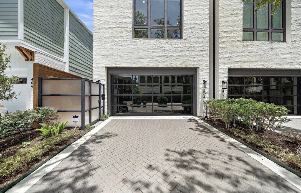 404 W Pierce Street, Houston, TX 77019 404 W Pierce Street, Houston, TX 77019