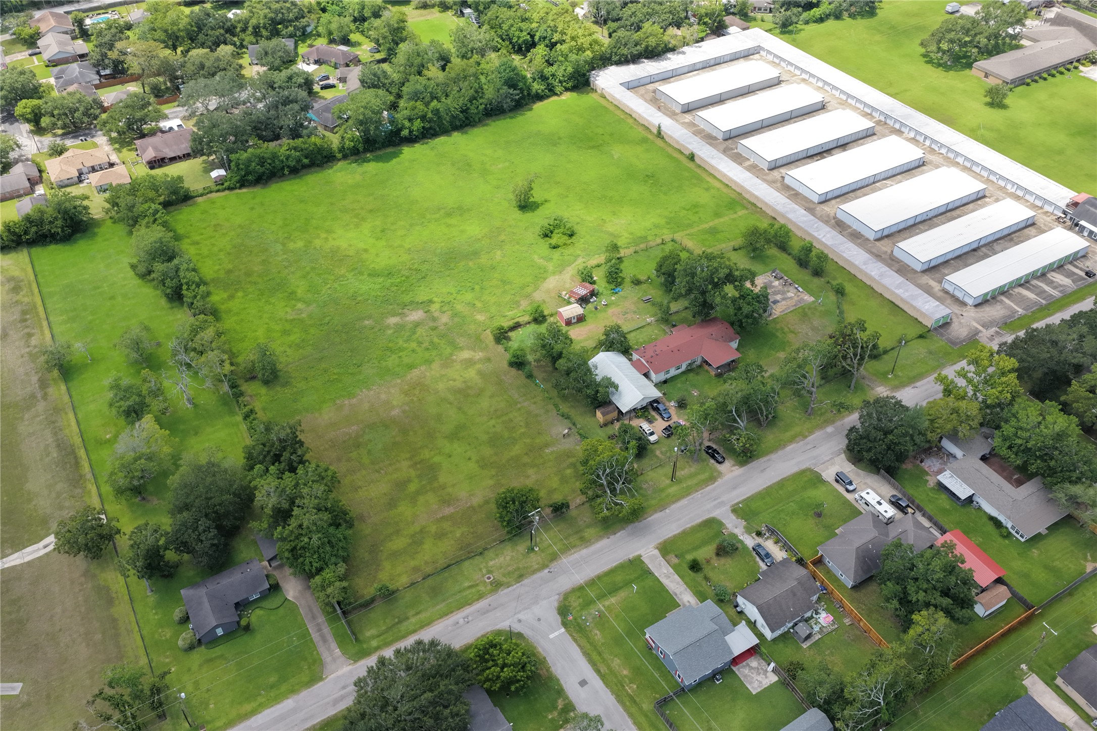 1500 S Durant Street, Alvin, TX 77511