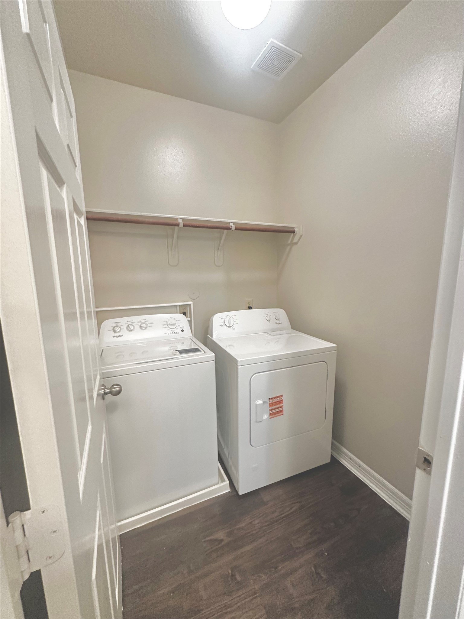 317 Woodland HIlls Drive, #B, Conroe, TX 77303