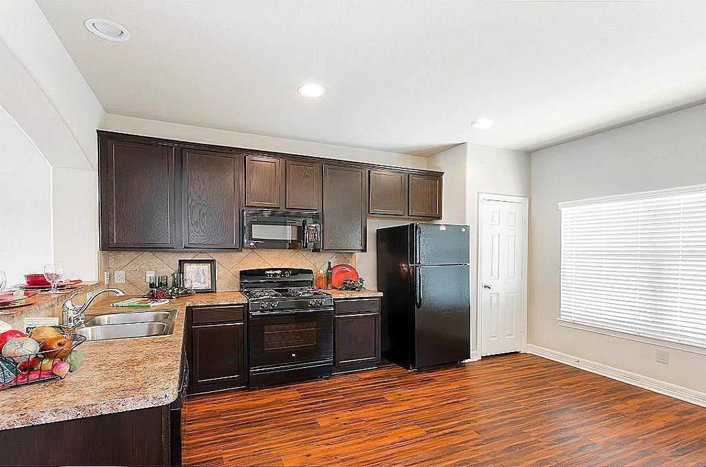 317 Woodland HIlls Drive, #B, Conroe, TX 77303 317 Woodland HIlls Drive, #B, Conroe, TX 77303