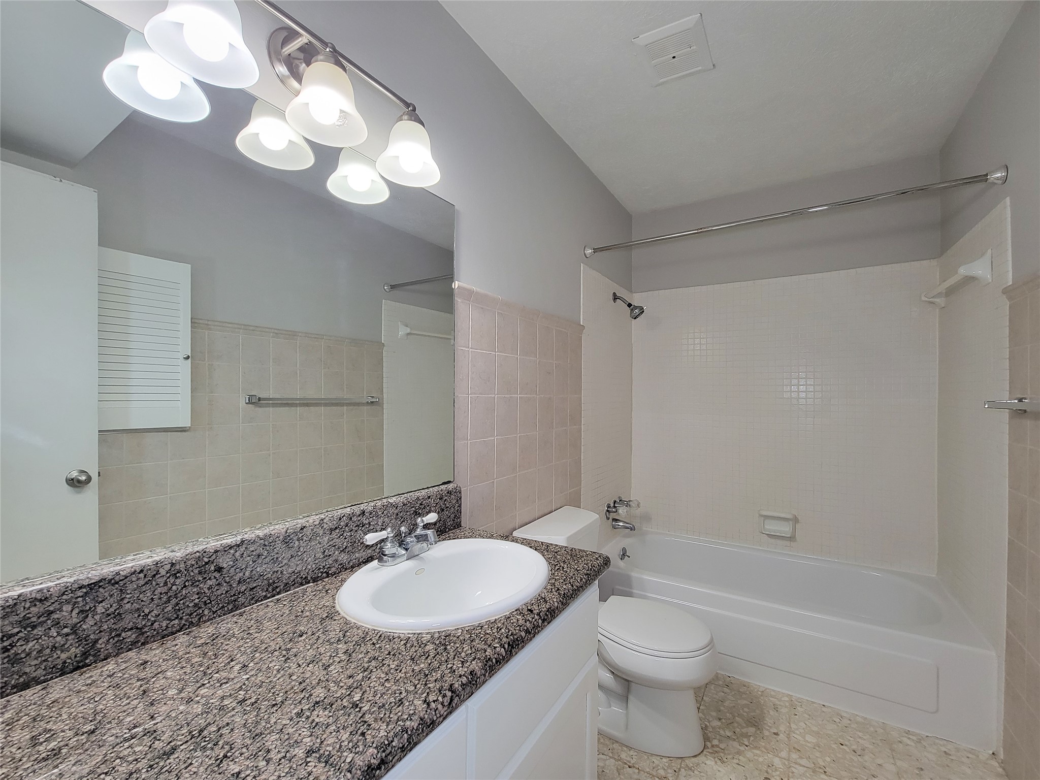 5239 Arboles Drive, #P, Houston, TX 77035