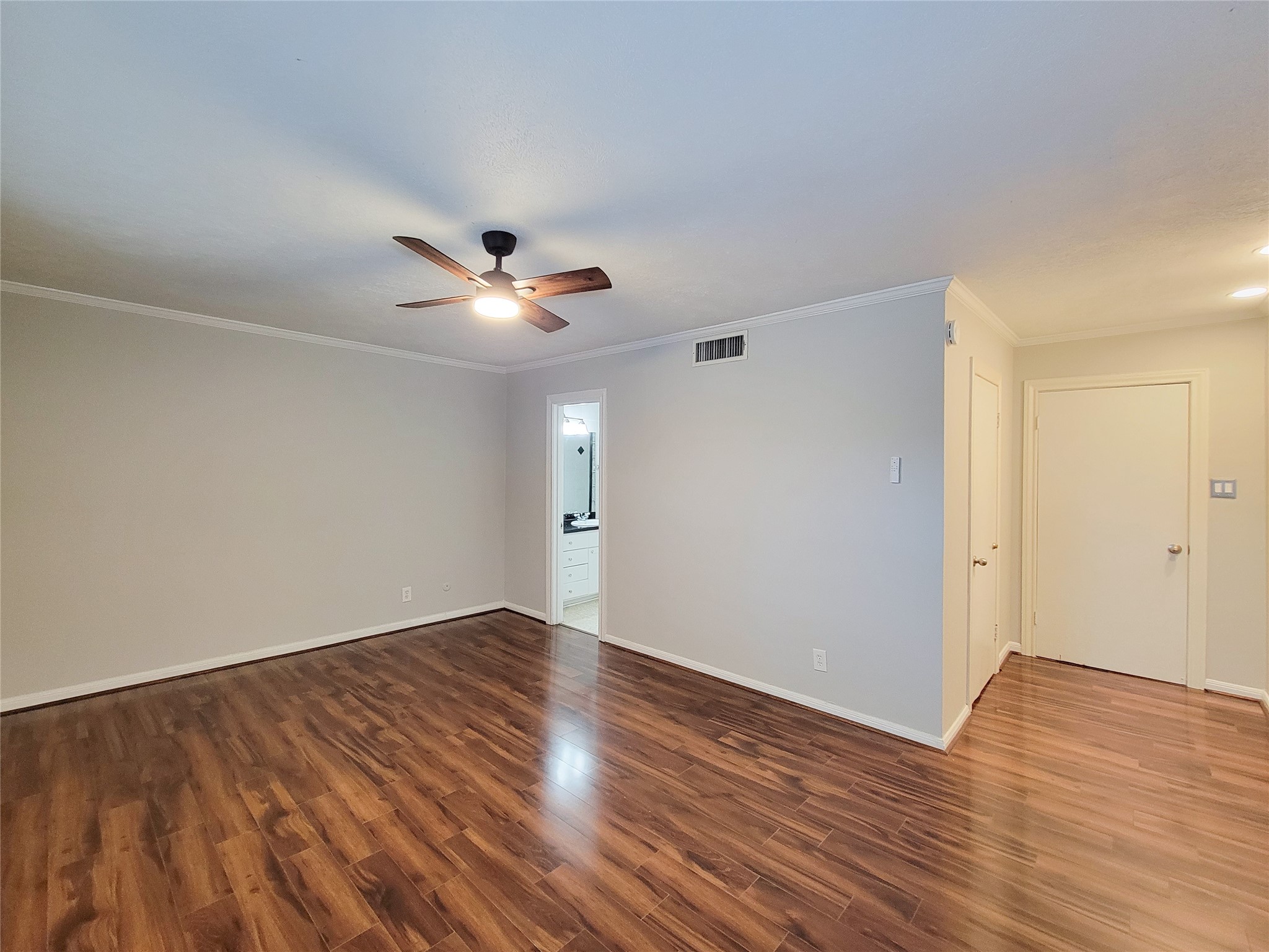 5239 Arboles Drive, #P, Houston, TX 77035