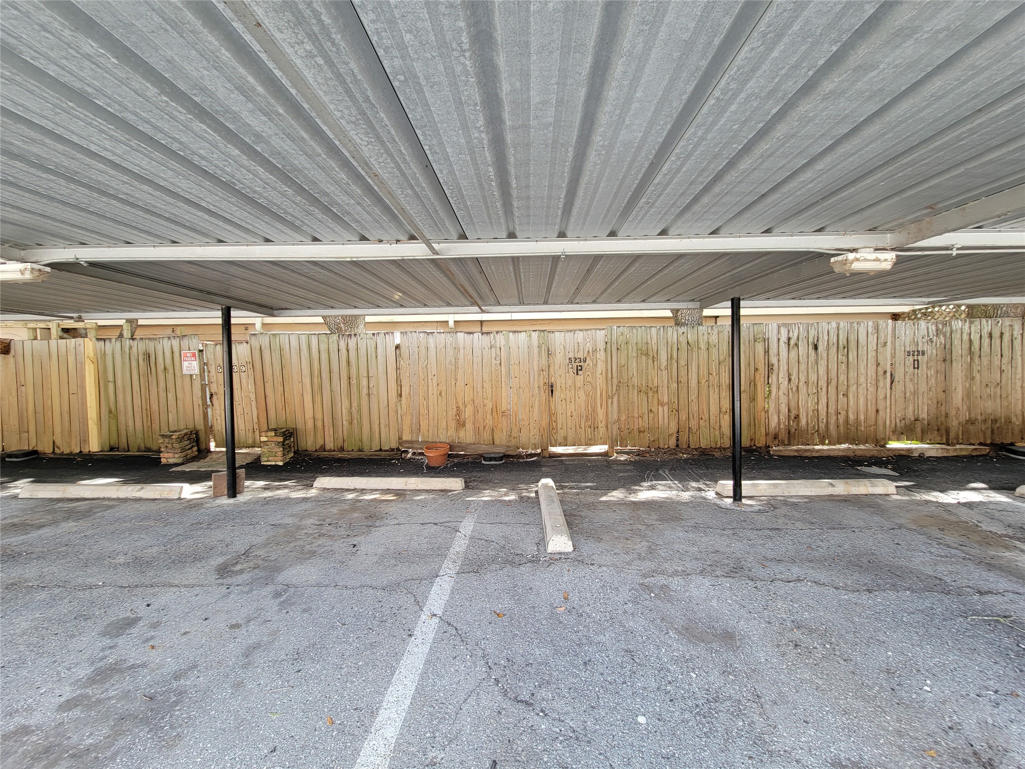 5239 Arboles Drive, #P, Houston, TX 77035