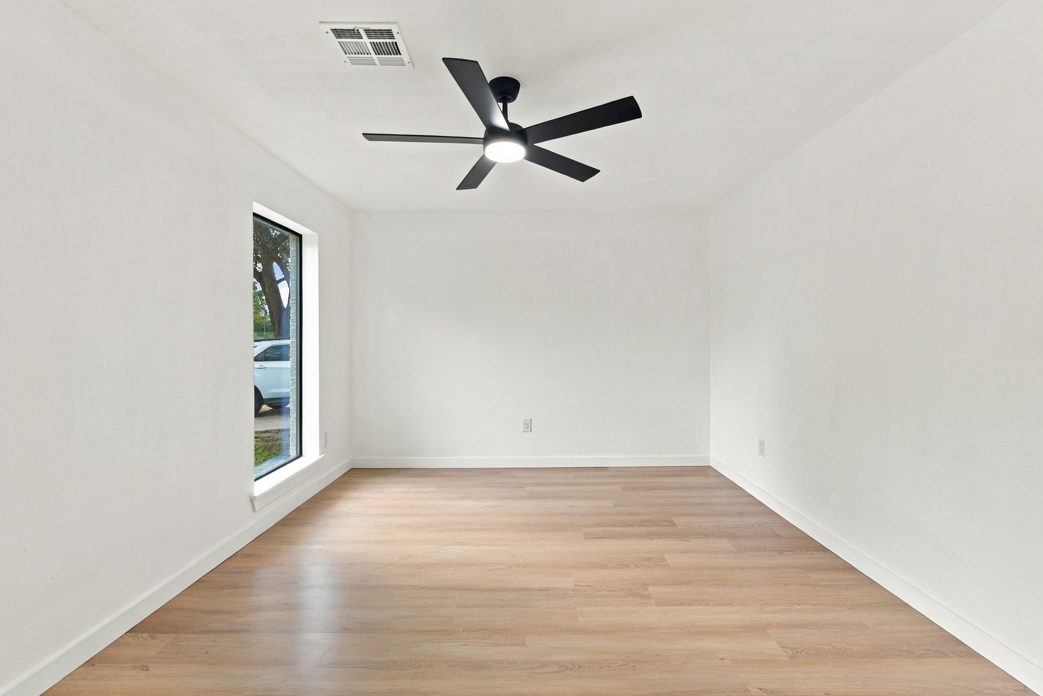 4143 Hill Oak Drive, Houston, TX 77092