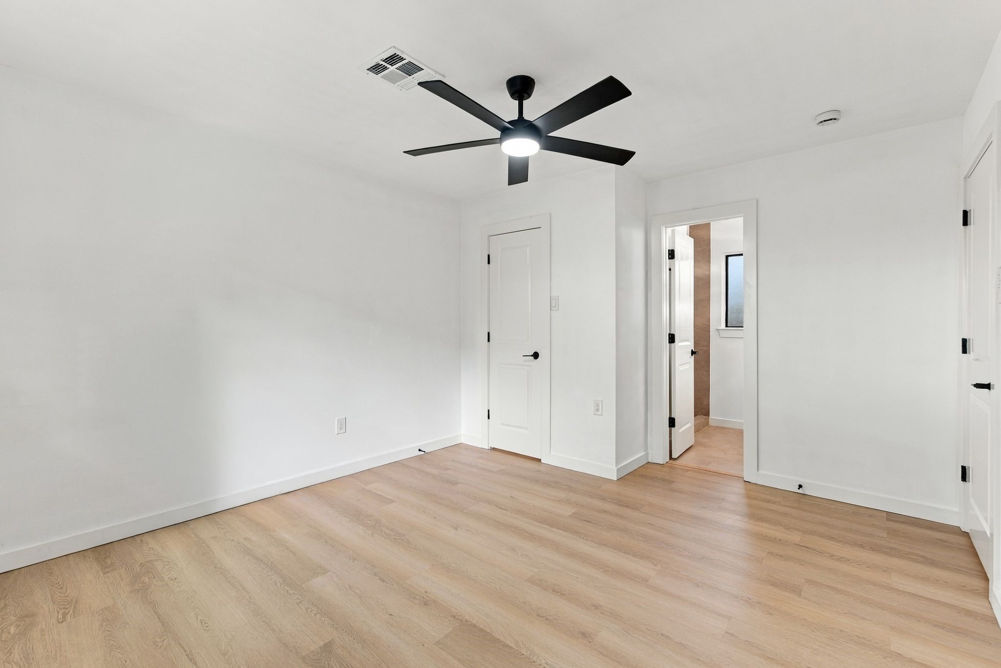 4143 Hill Oak Drive, Houston, TX 77092