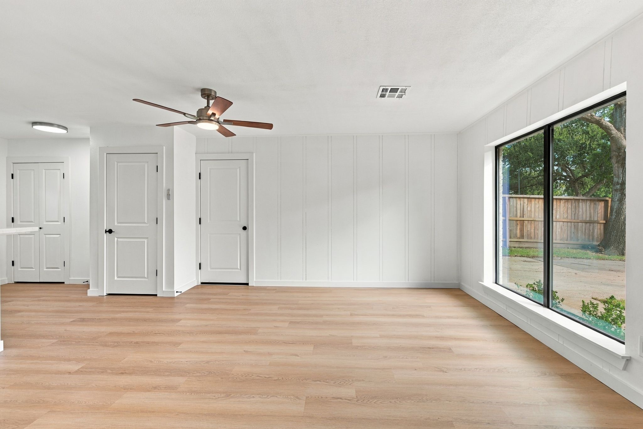 4143 Hill Oak Drive, Houston, TX 77092