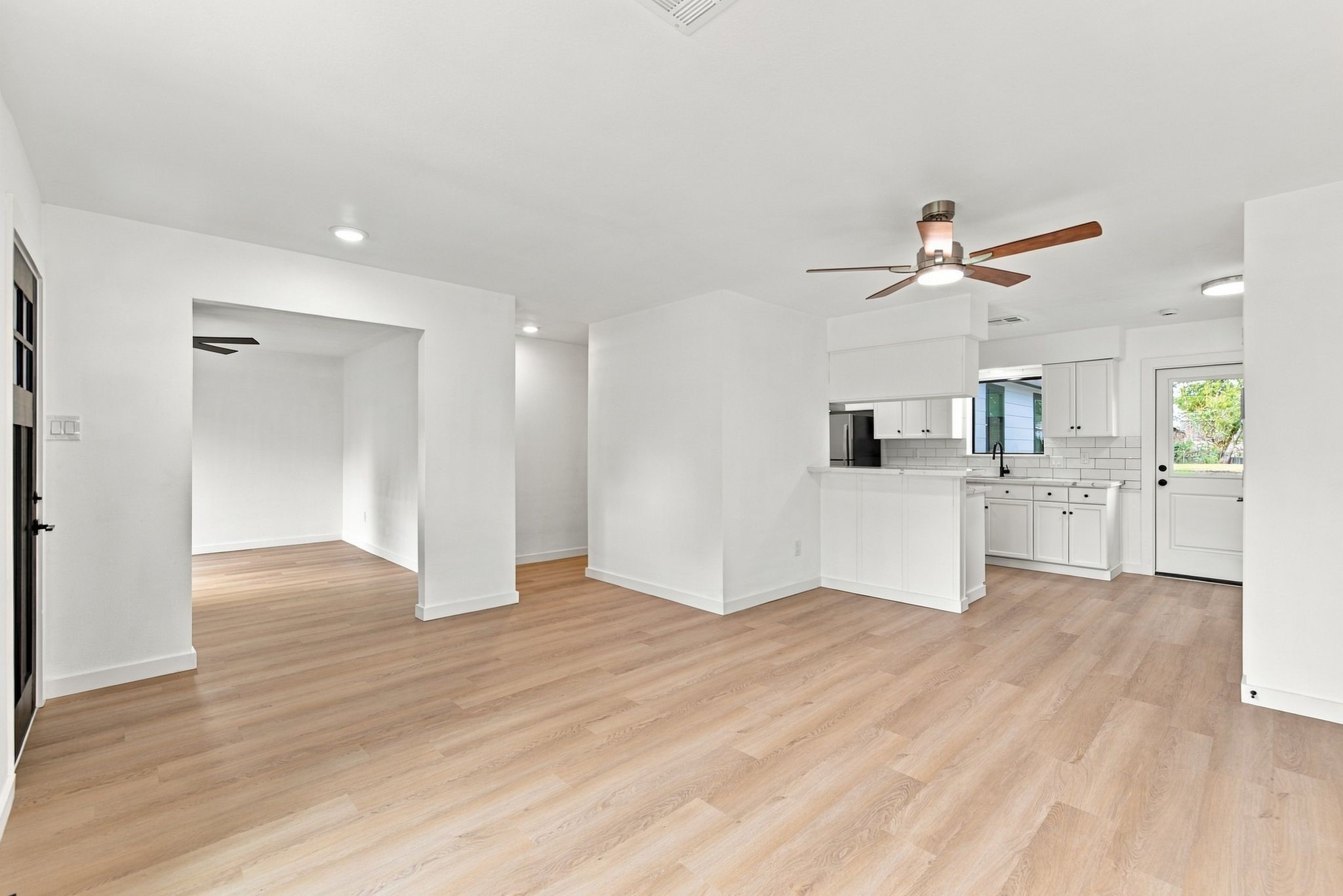 4143 Hill Oak Drive, Houston, TX 77092