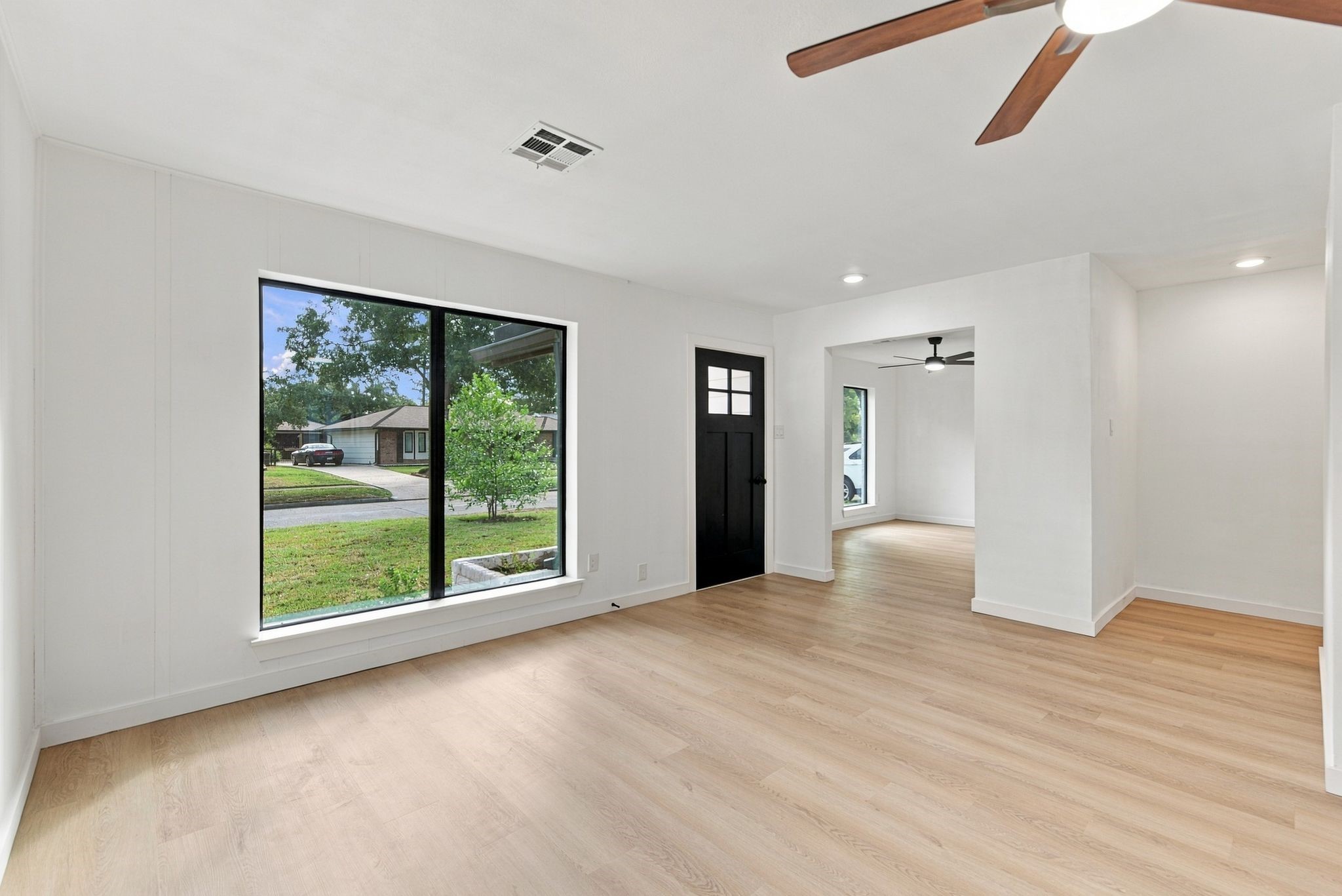 4143 Hill Oak Drive, Houston, TX 77092