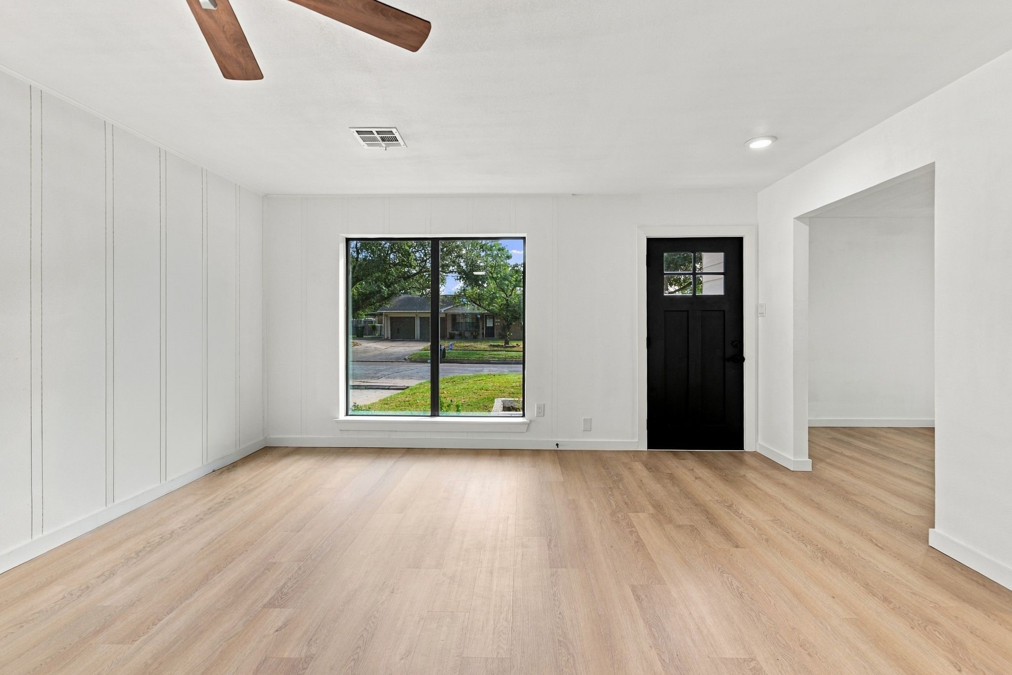 4143 Hill Oak Drive, Houston, TX 77092