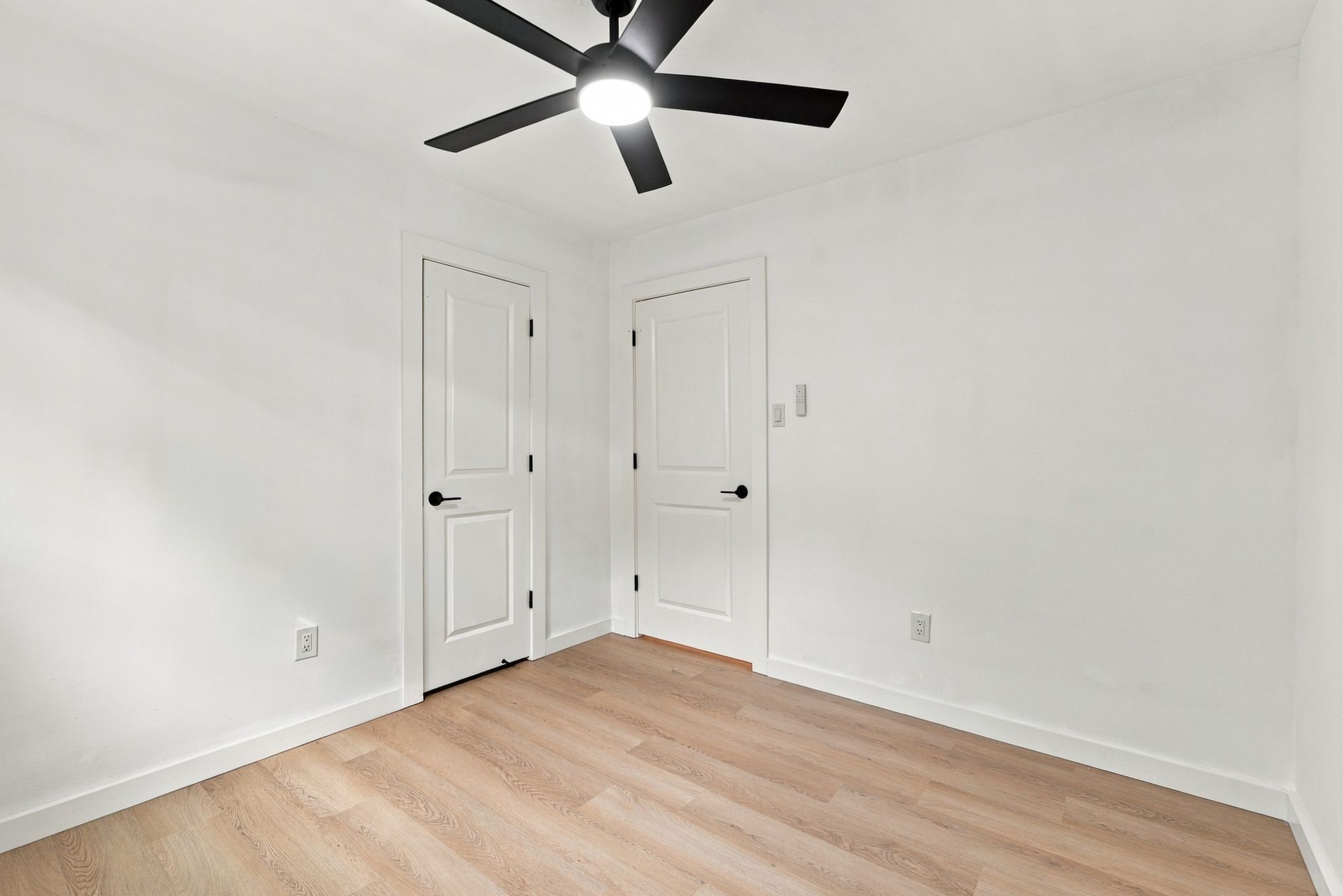 4143 Hill Oak Drive, Houston, TX 77092