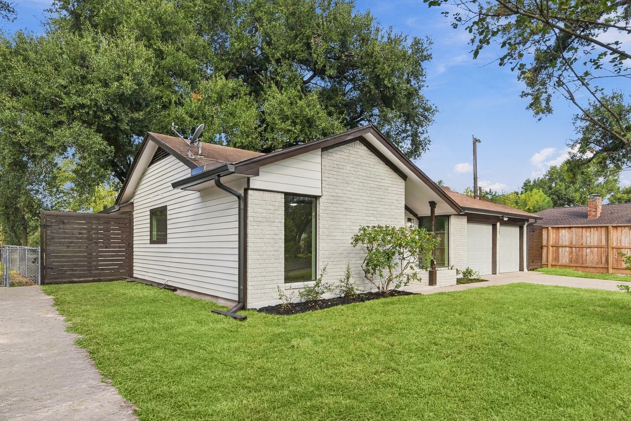 4143 Hill Oak Drive, Houston, TX 77092