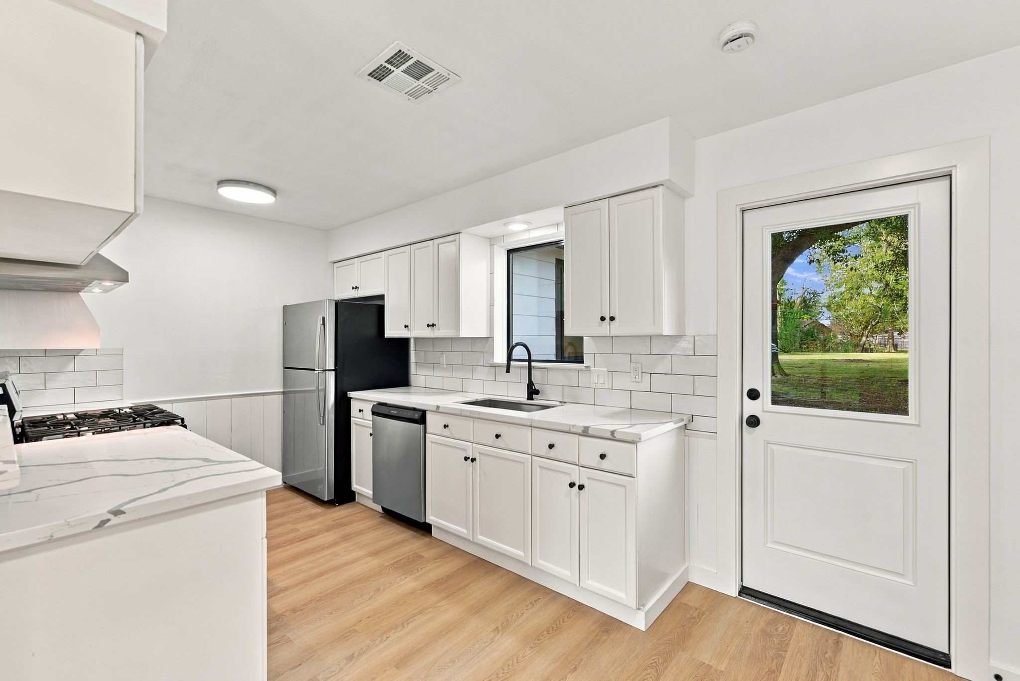 4143 Hill Oak Drive, Houston, TX 77092