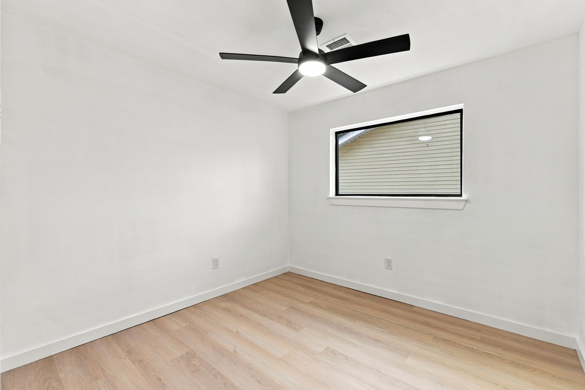 4143 Hill Oak Drive, Houston, TX 77092