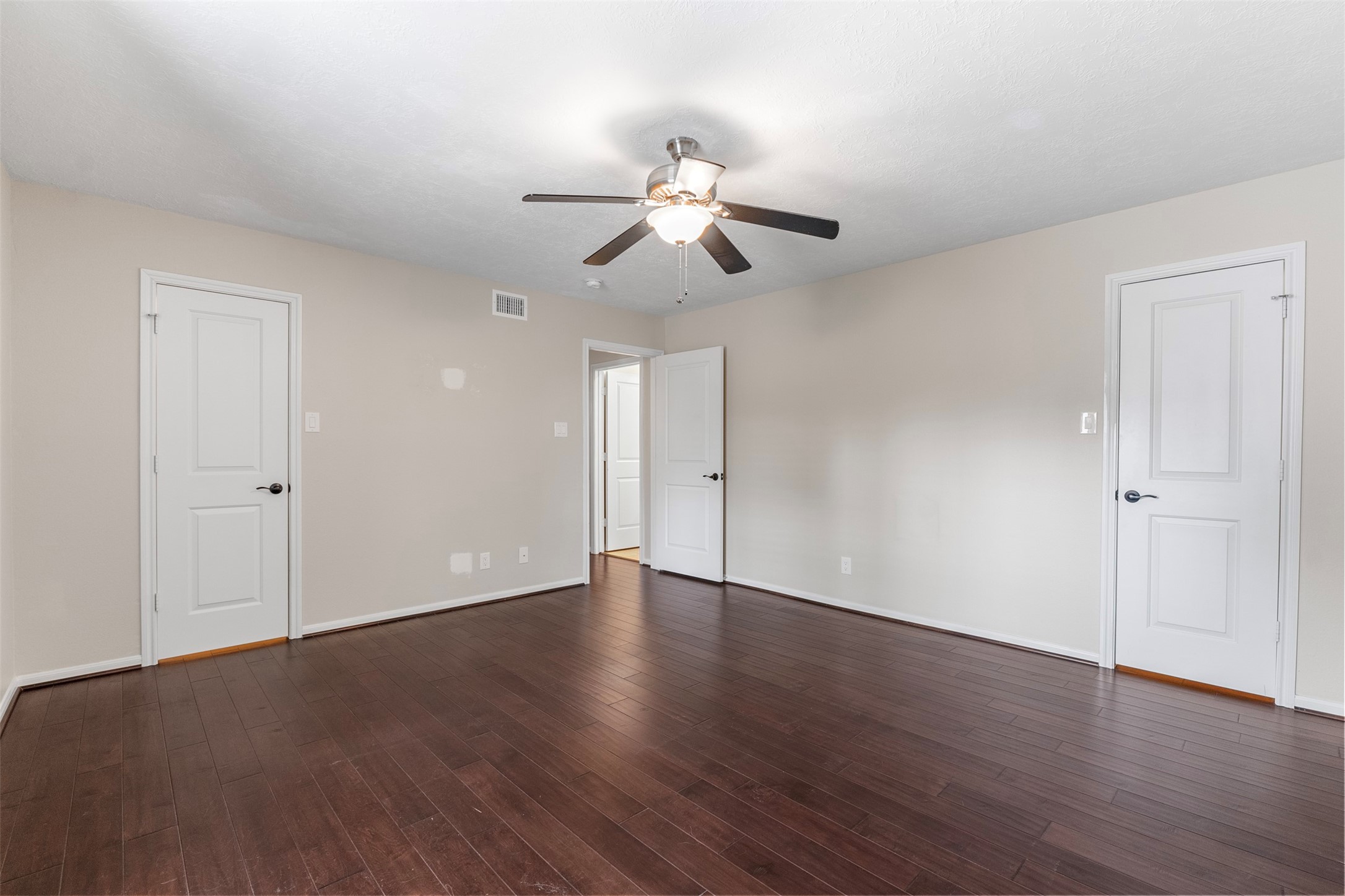 1100 Augusta Drive, #88, Houston, TX 77057