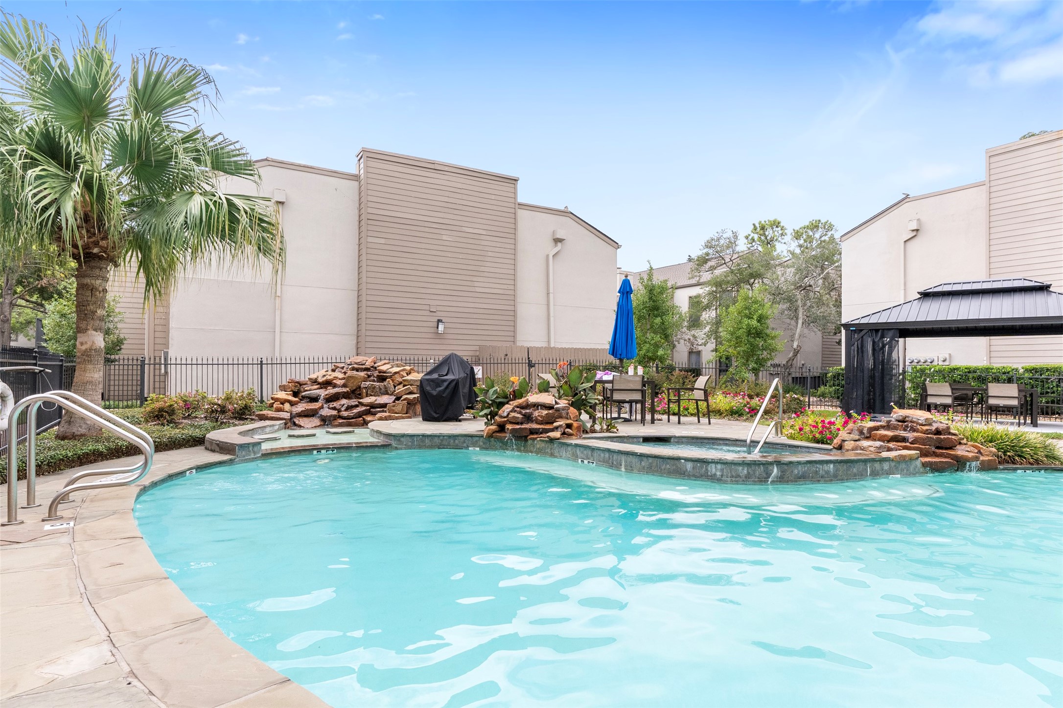1100 Augusta Drive, #88, Houston, TX 77057